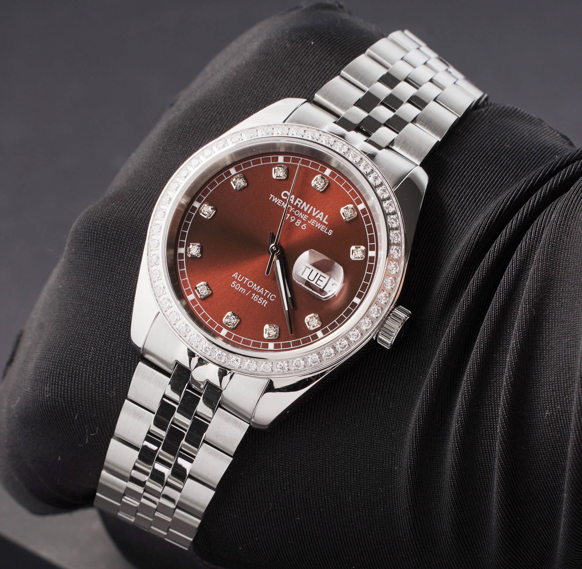 ĐỒNG HỒ NAM CARNIVAL 8131G2 VT N AUTOMATIC 41MM