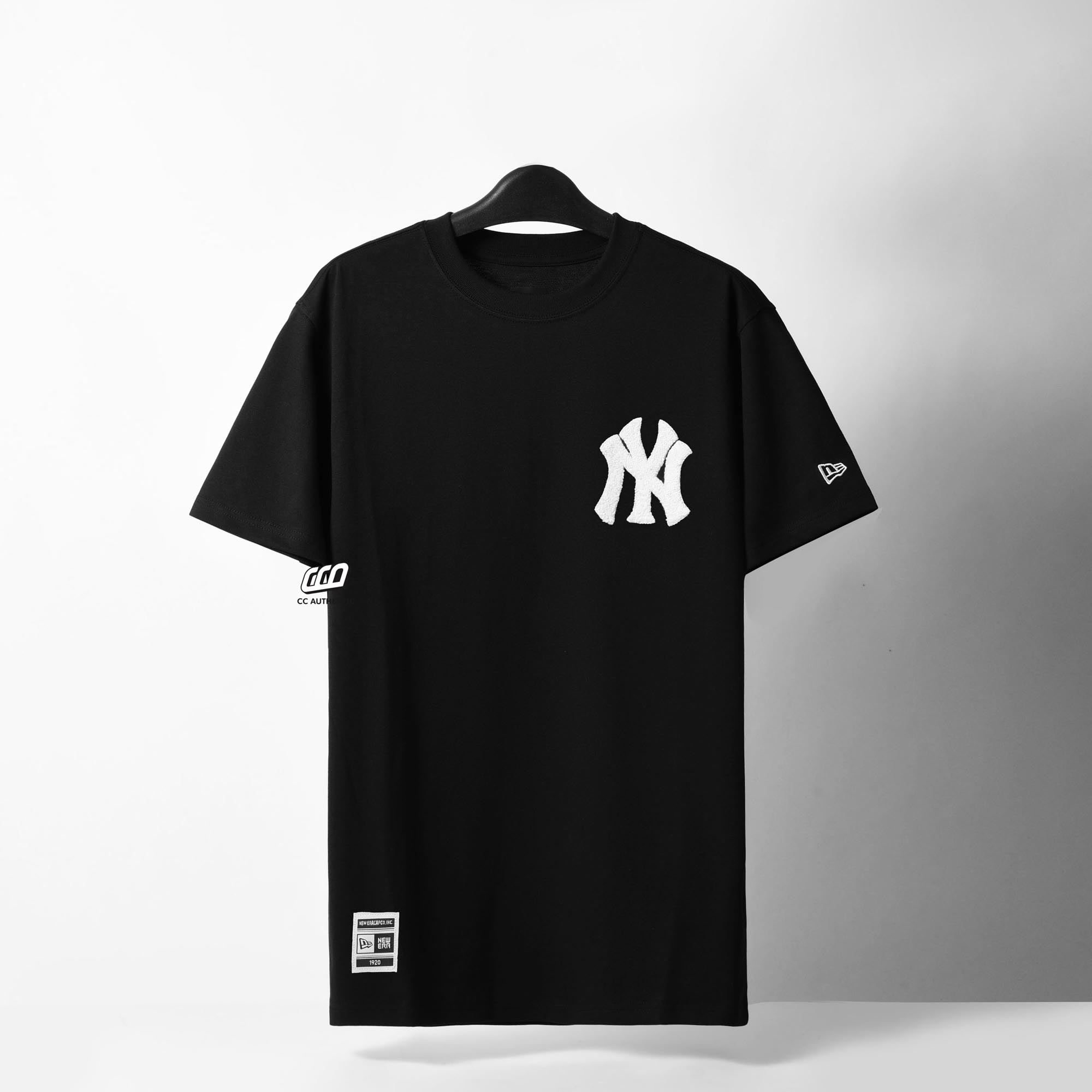 NEW ERA BACK LOGO NY T-SHIRT - BLACK