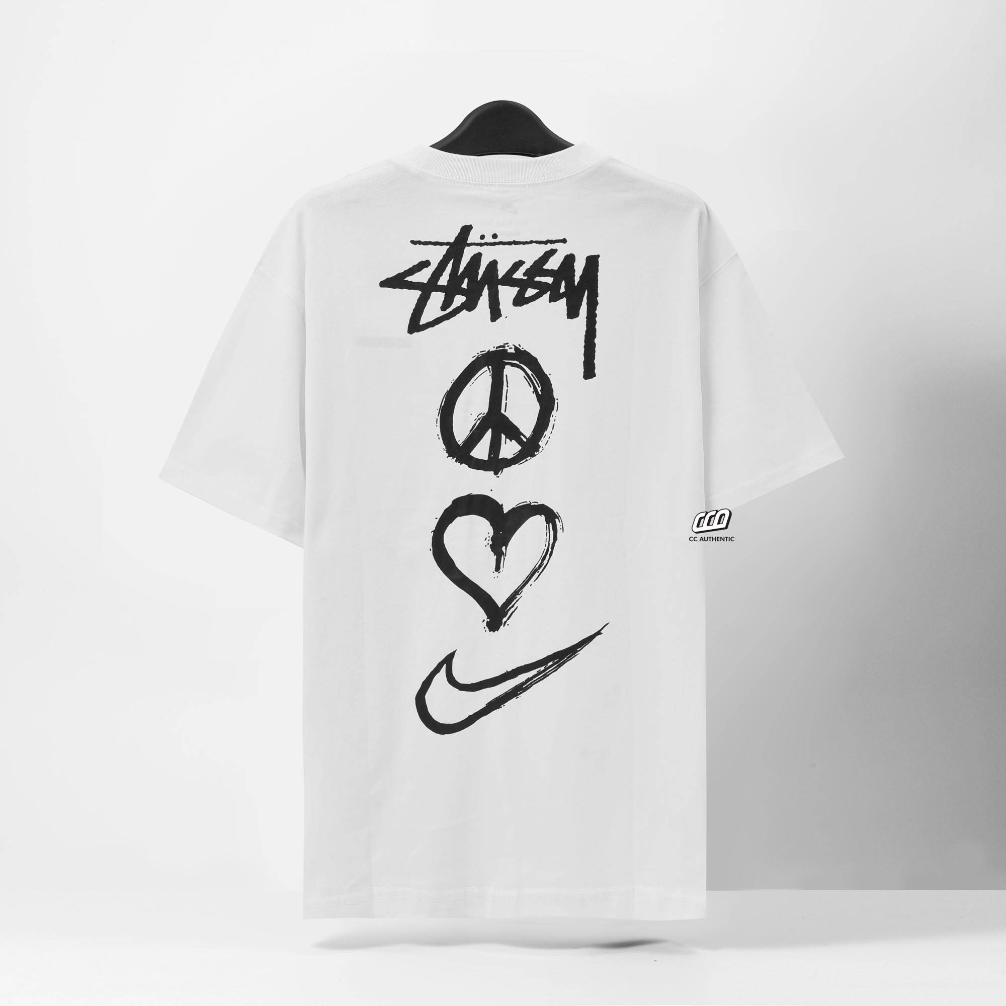 STUSSY X NIKE PEACE LOVE SWOOSH T-SHIRT - WHITE