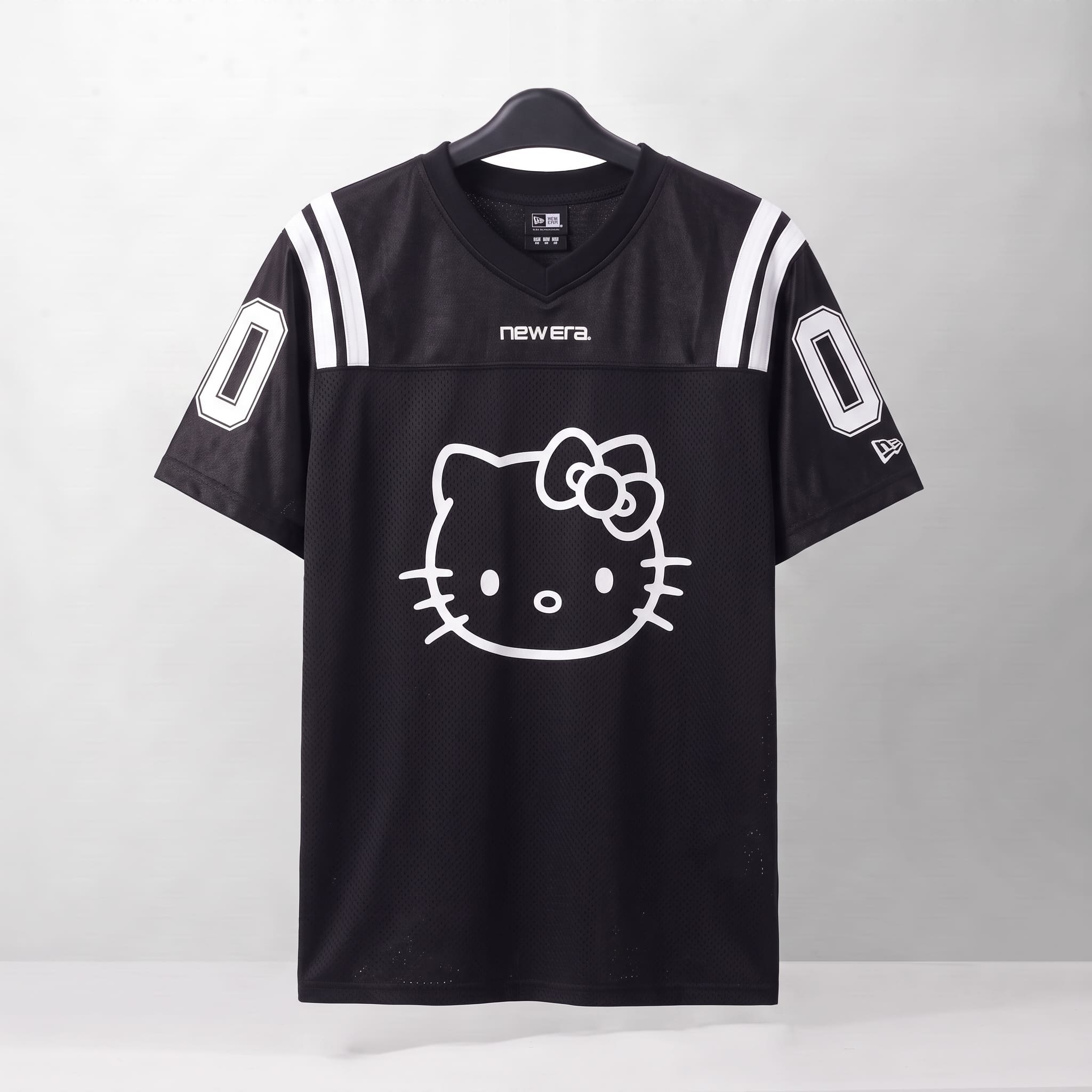 NEW ERA HELLO KITTY T-SHIRT - BLACK