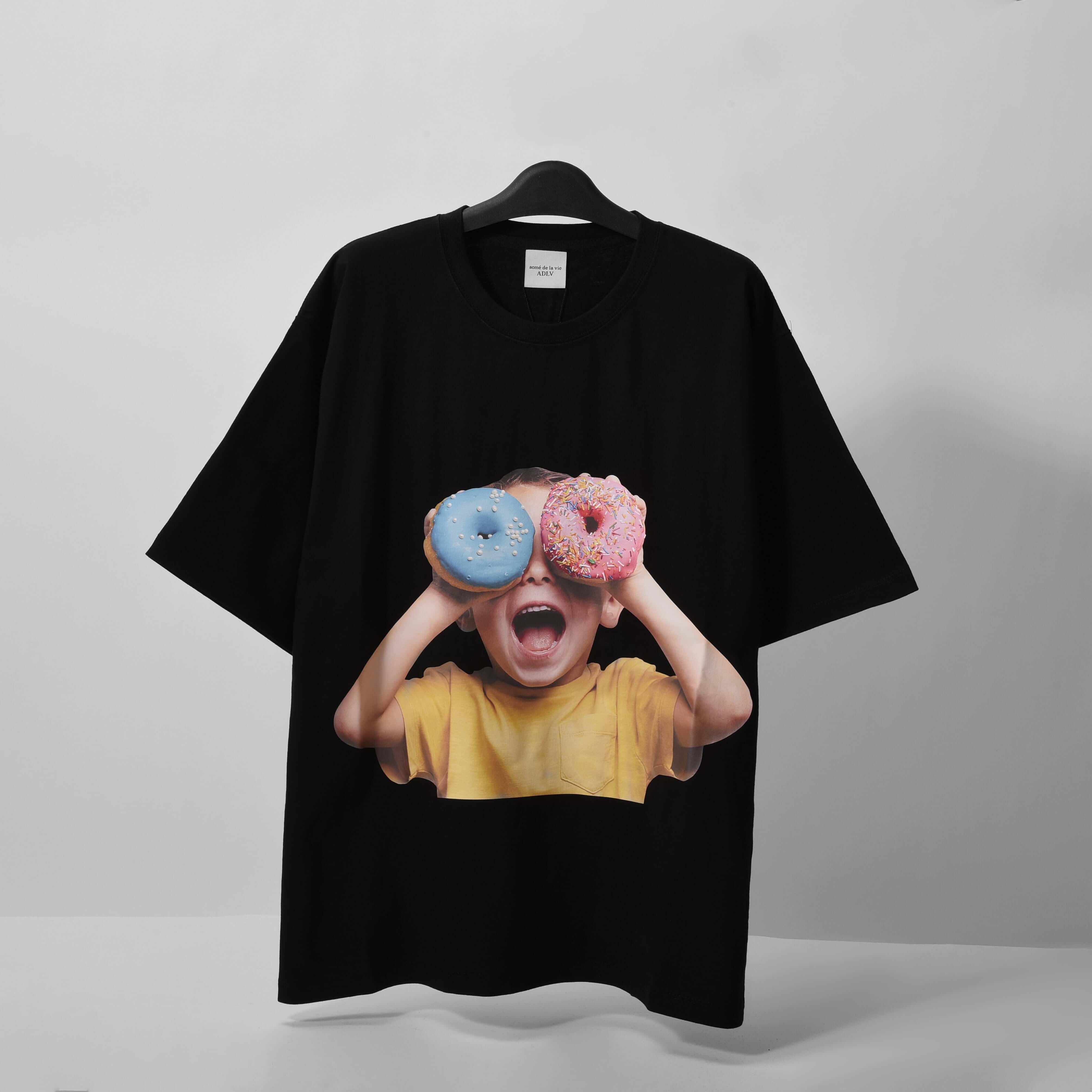 ADLV Baby Face Short Sleeve Donut 5 Tshirt - Black