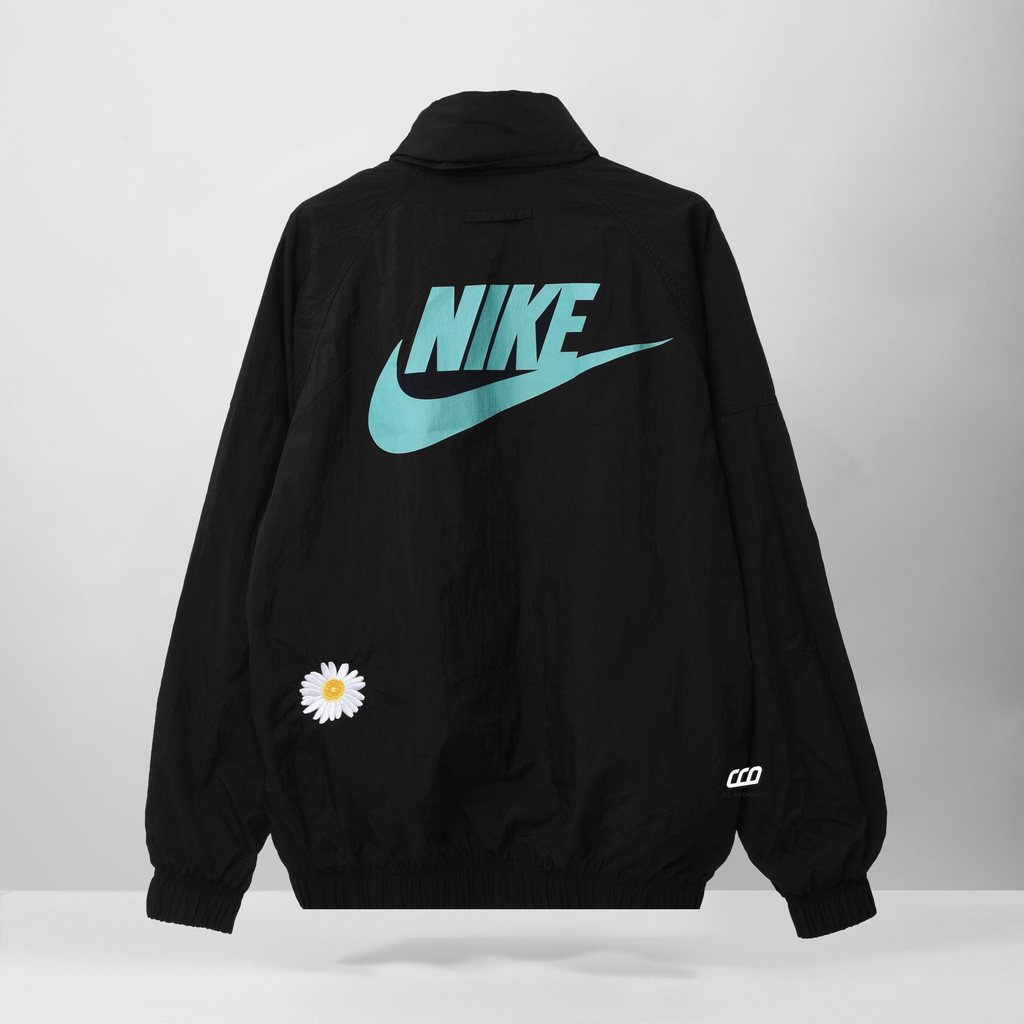 NIKE WOVEN DAISY HAVE A NIKE JACKET - BLACK