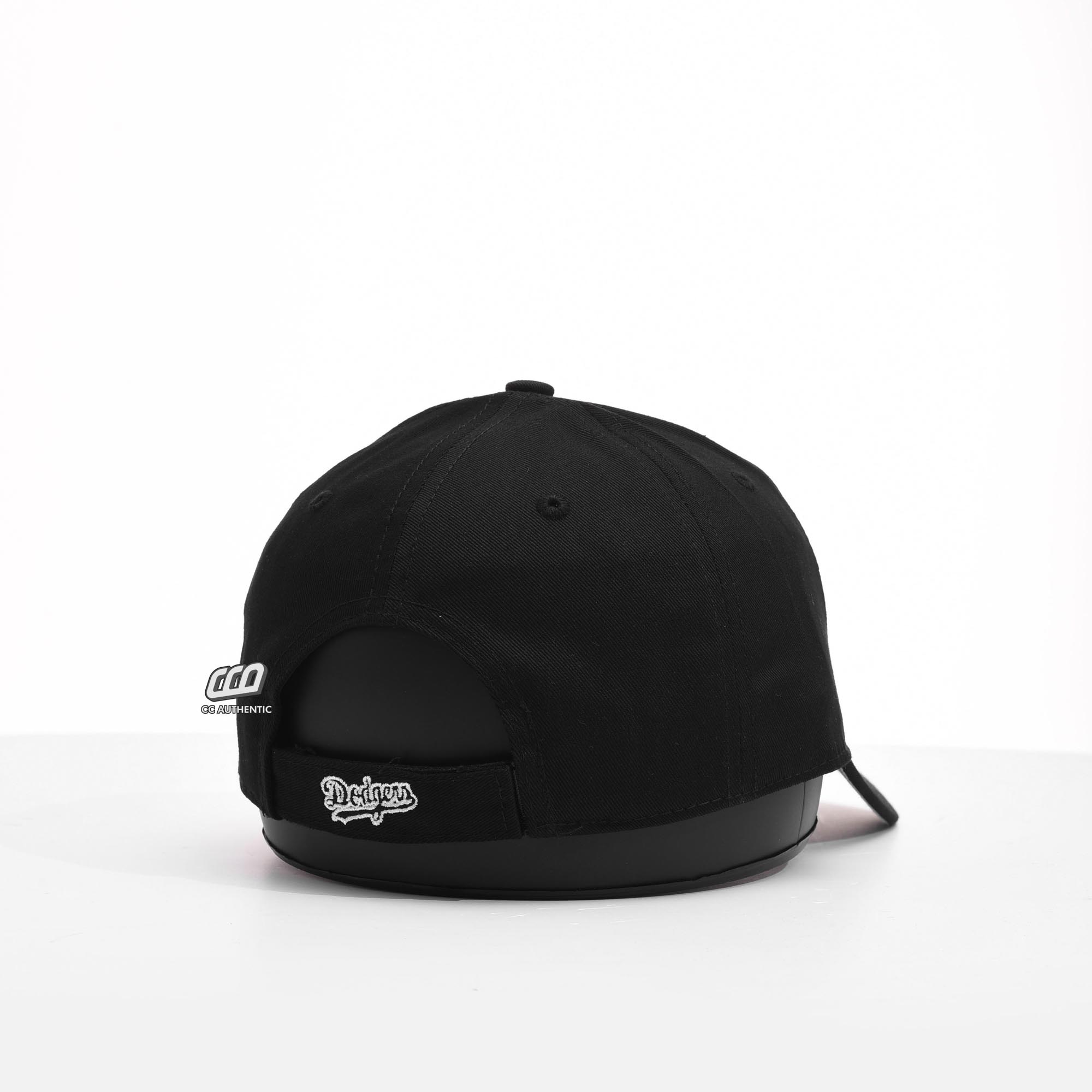 47 LA BLACK WHITE OUTLINE LOGO CAP - BLACK