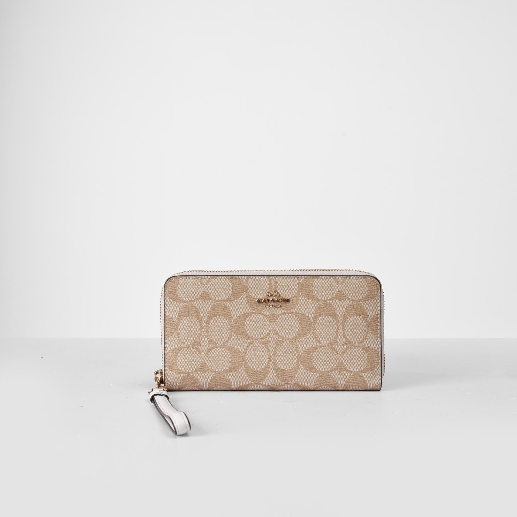COACH SIGNATURE ZIP AROUND WOMEN WALLET - CREAM