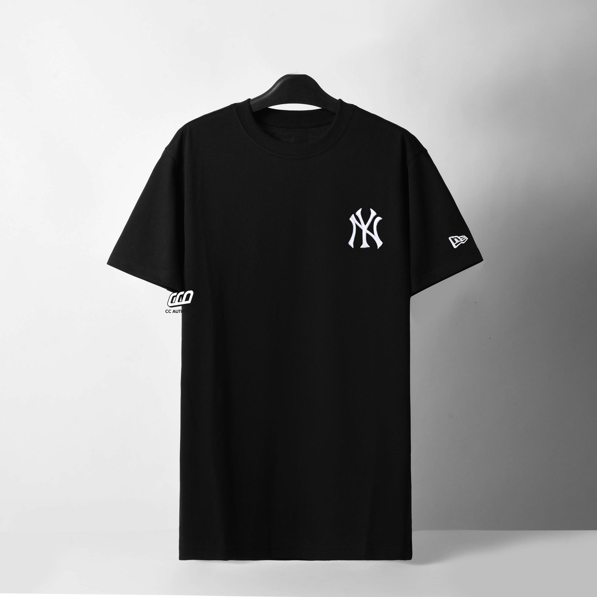 NEW ERA NY OVER LOGO T-SHIRT