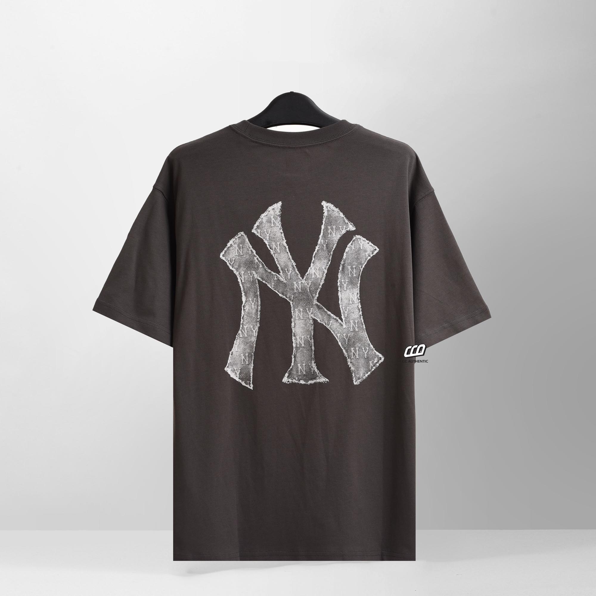 NEW ERA CLASSIC MONOGRAM T-SHIRT - GREY