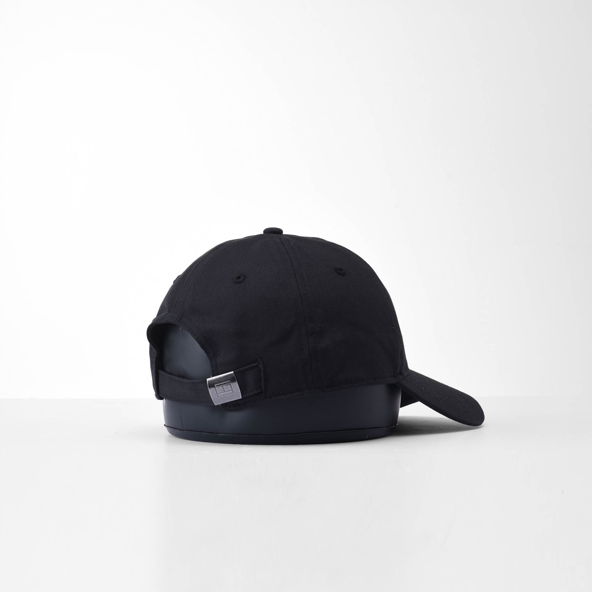 TOMMY HILFIGER CORE CAP - BLACK