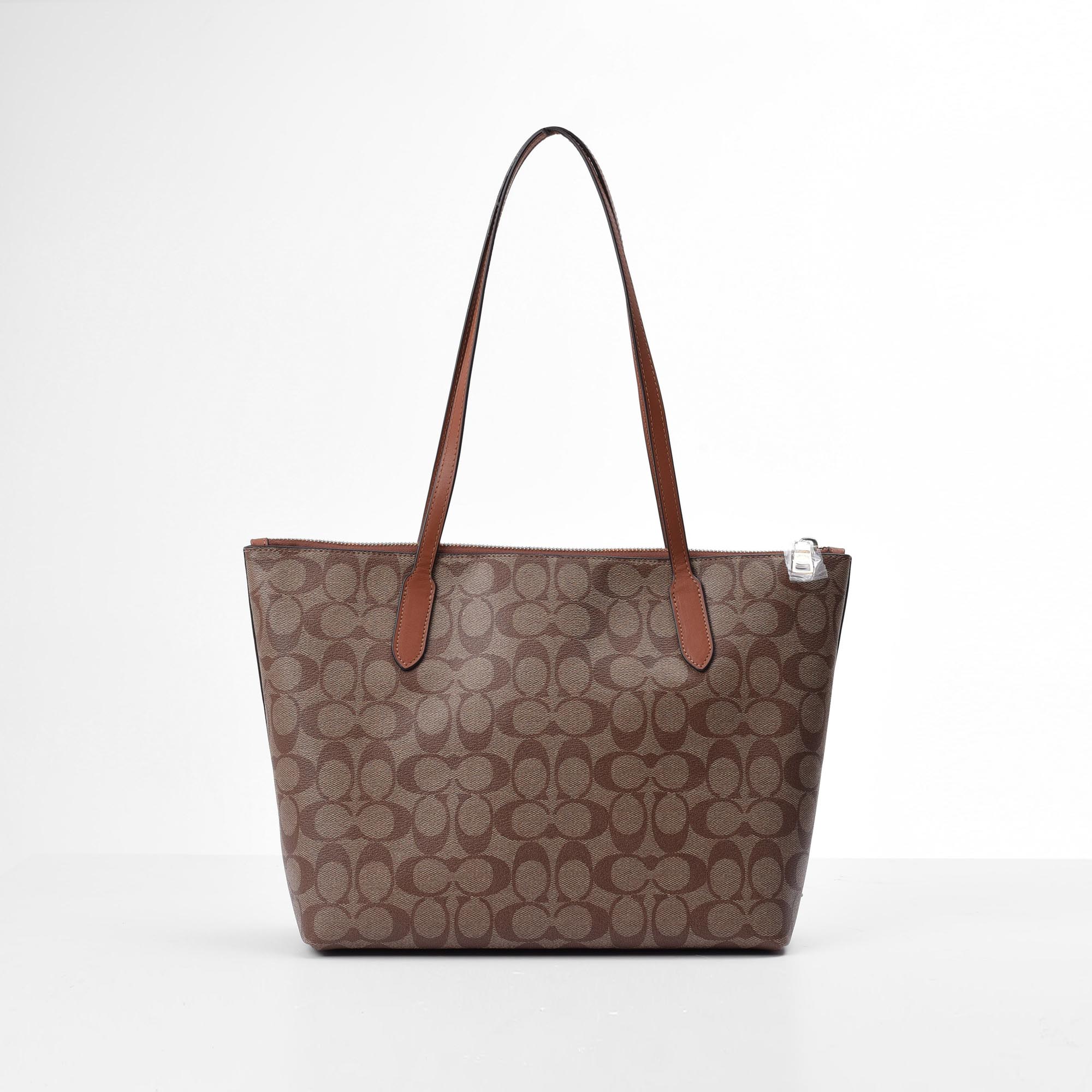 COACH SIGNATURE CANVAS ZIP TOTE BAG - BEIGE