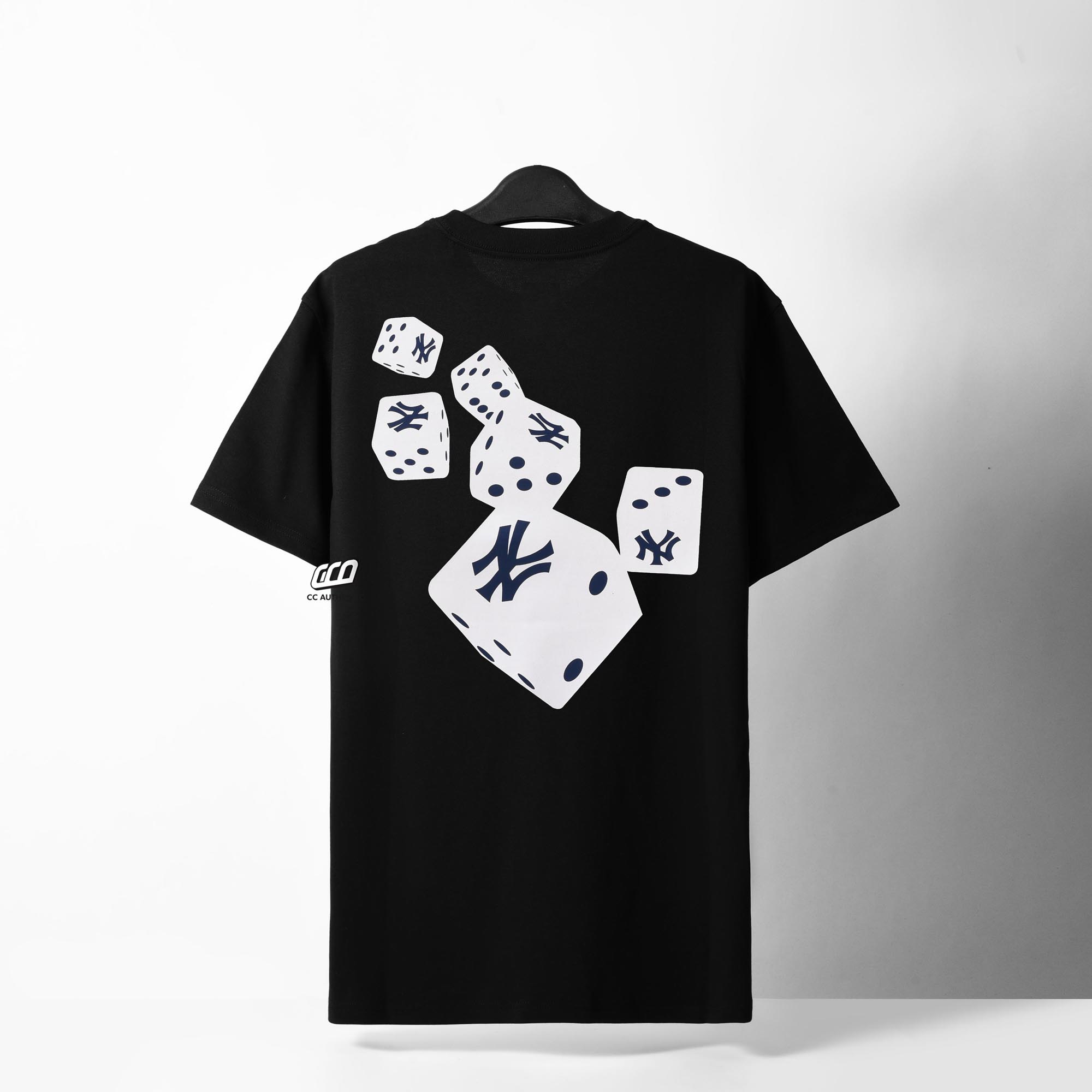 NEW ERA DICE SS24 T-SHIRT - BLACK