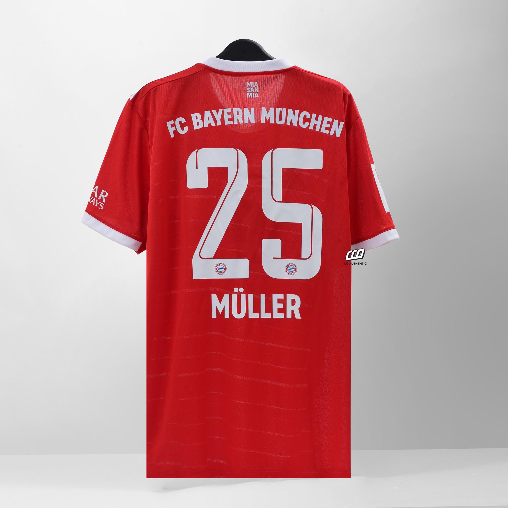 BAYERN MUNICH ( MULLER 25 )