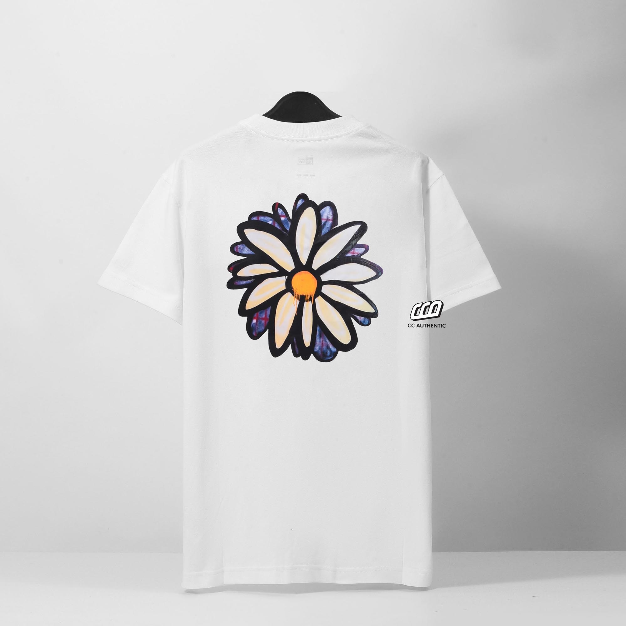 NEW ERA STONROK DAISY T-SHIRT - WHITE