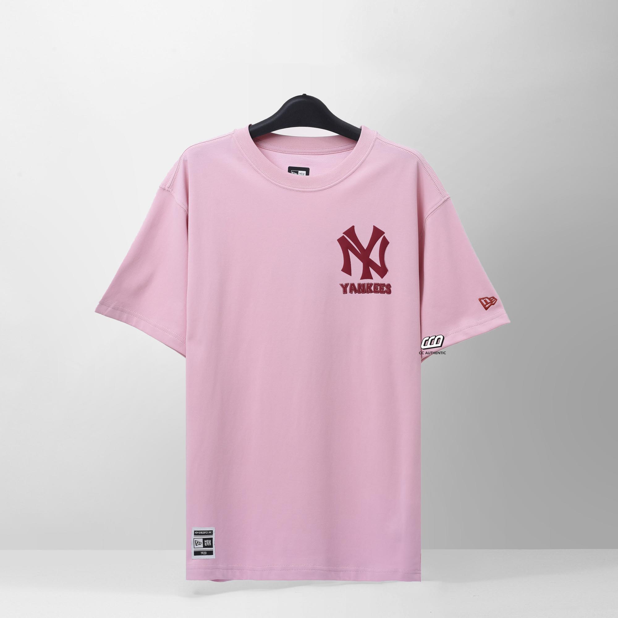 NEW ERA BIG LOGO NYYK T-SHIRT - PINK