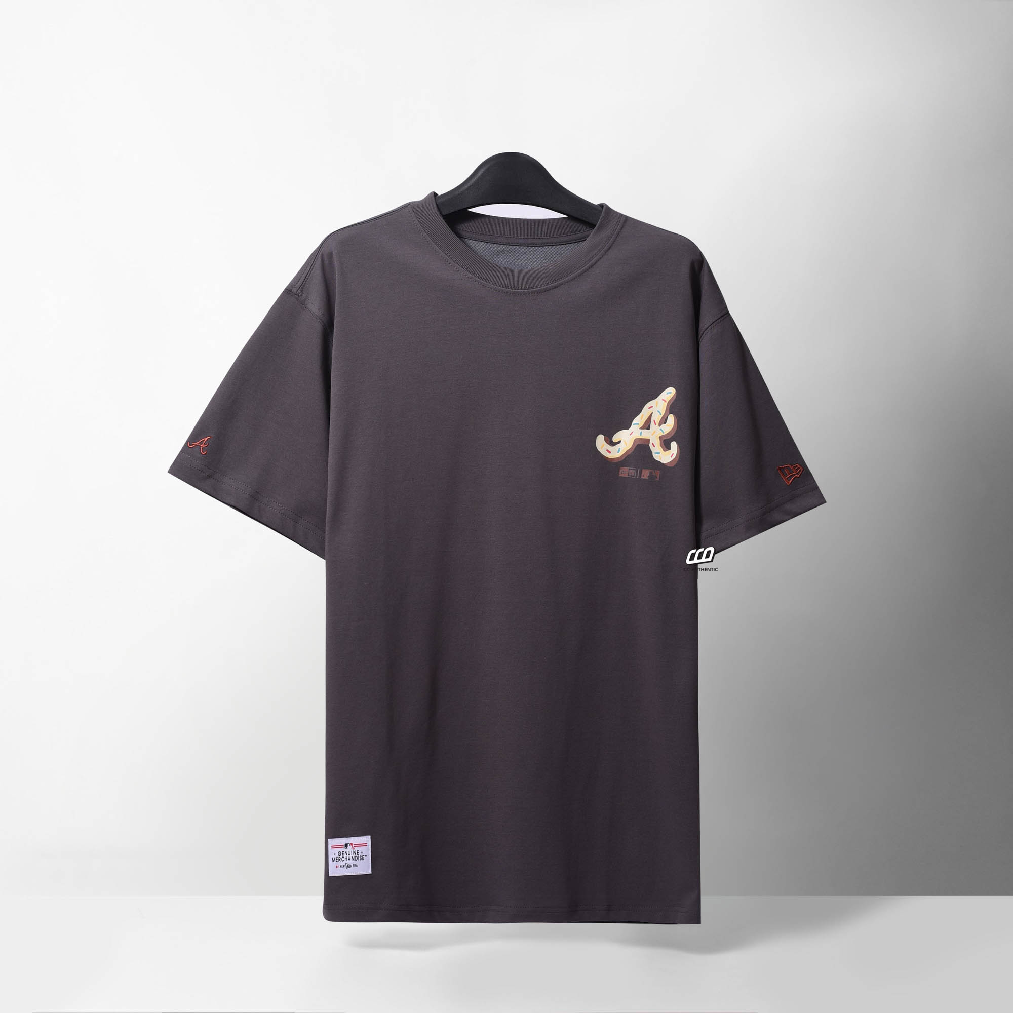 NEW ERA COLORFUL GRADUATION T-SHIRT - SMOKE GREY