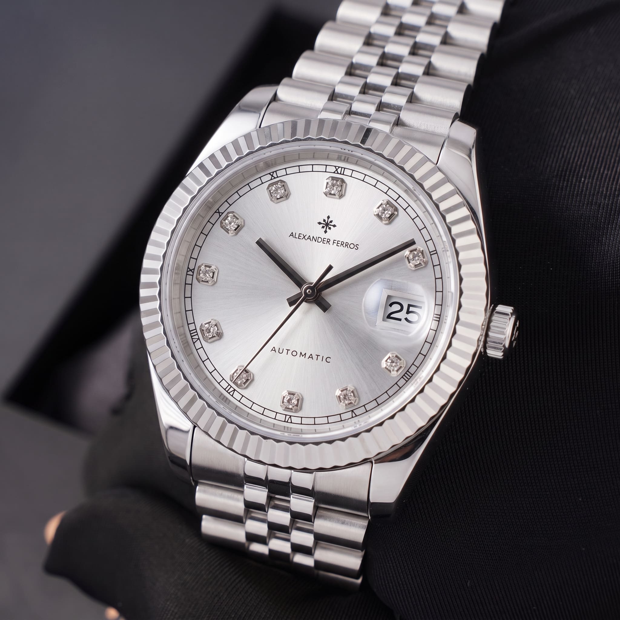 ĐỒNG HỒ NAM ALEXANDER FERROS 8232S/02 AUTOMATIC 38MM