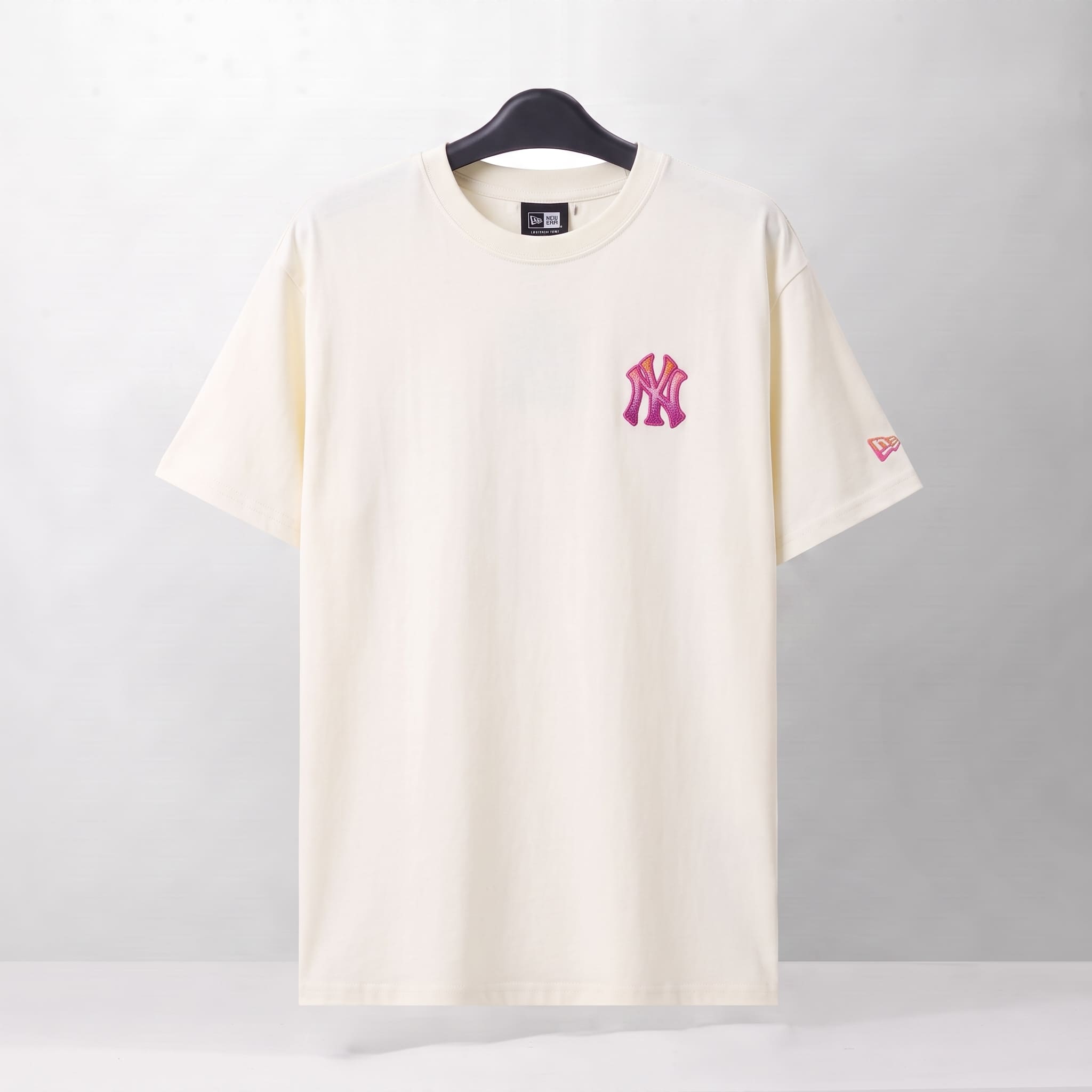 NEW ERA GARDIENT T-SHIRT - IVORY