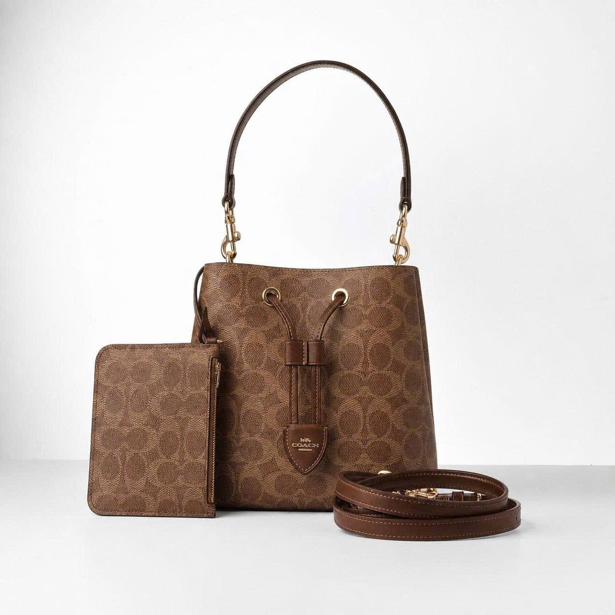 COACH SIGNATURE ROWAN BUCKET BAG - BROWN