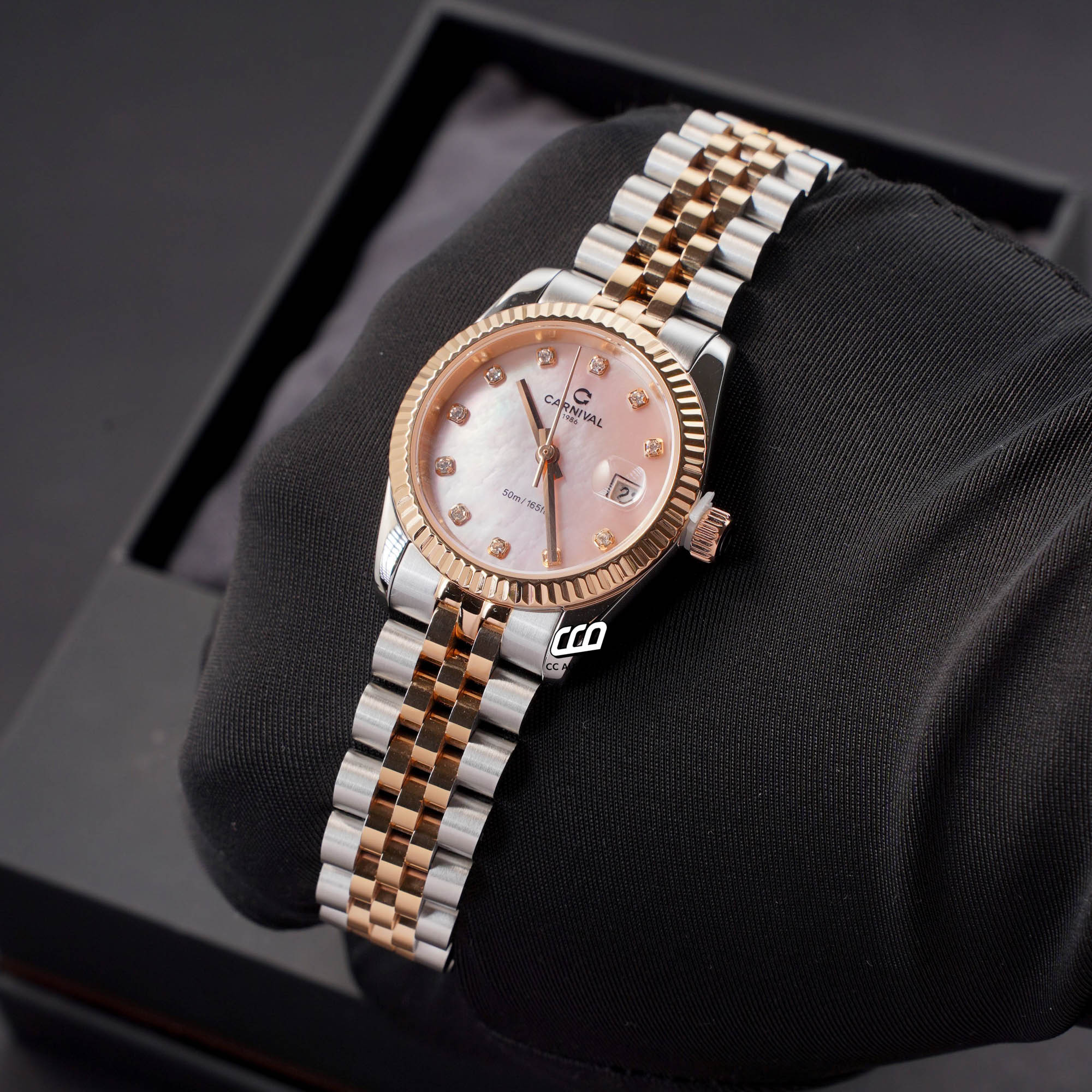 ĐỒNG HỒ NỮ CARNIVAL 8250L CH HK QUARTZ 32MM