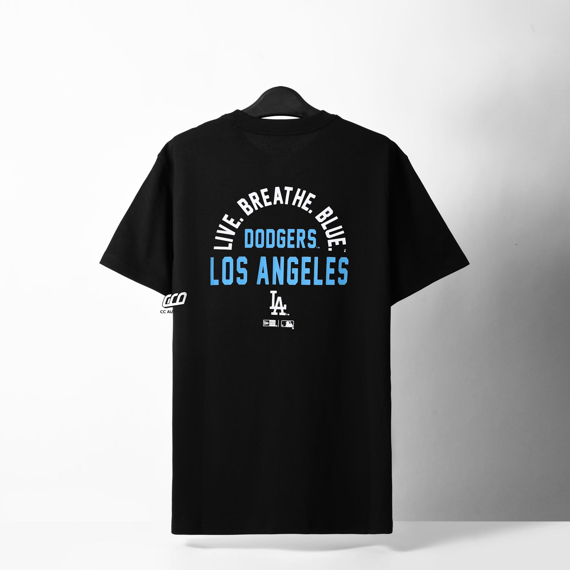 NEW ERA ARCH SLOGAN T-SHIRT - BLACK