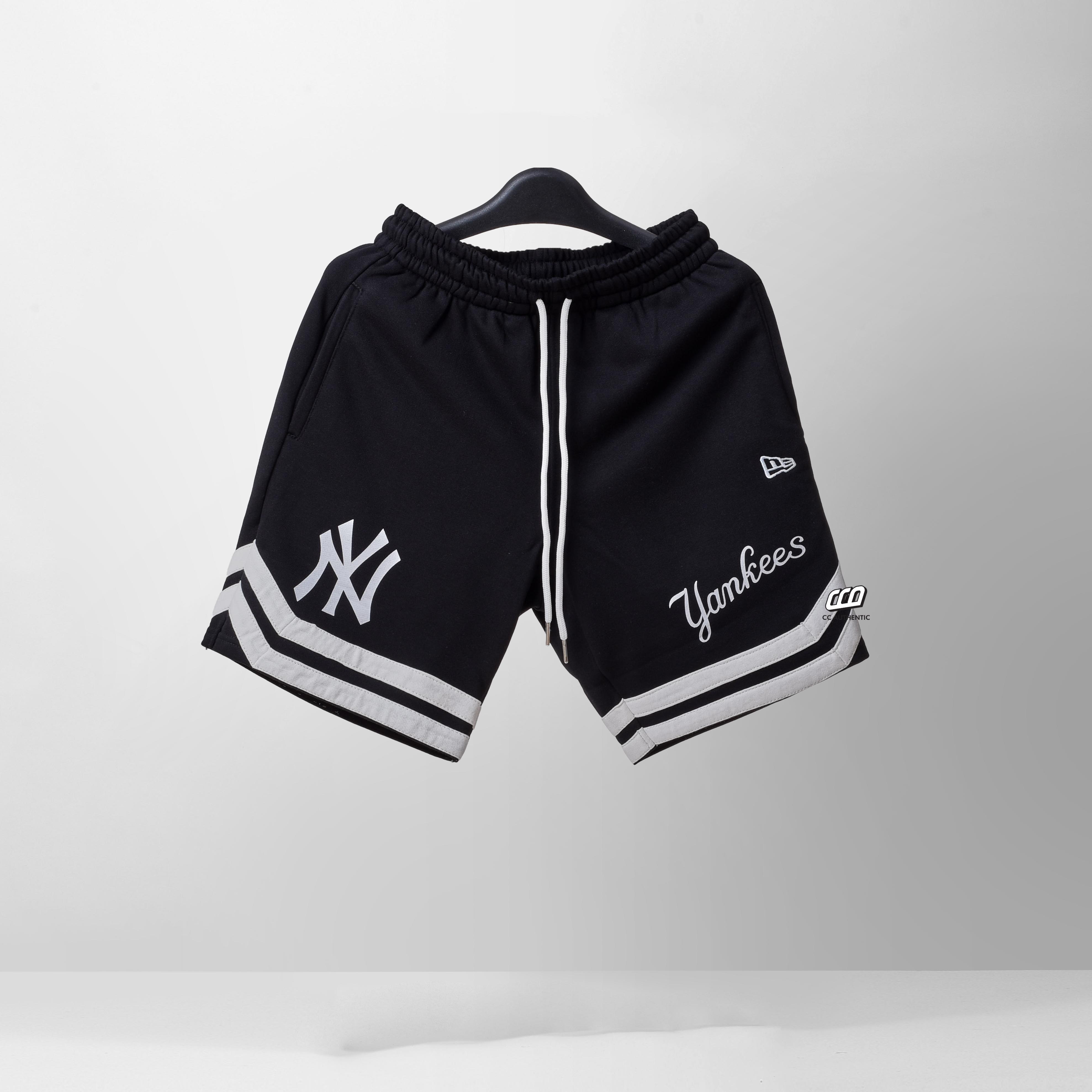 NEW ERA NYYK TS34 SHORT - BLACK
