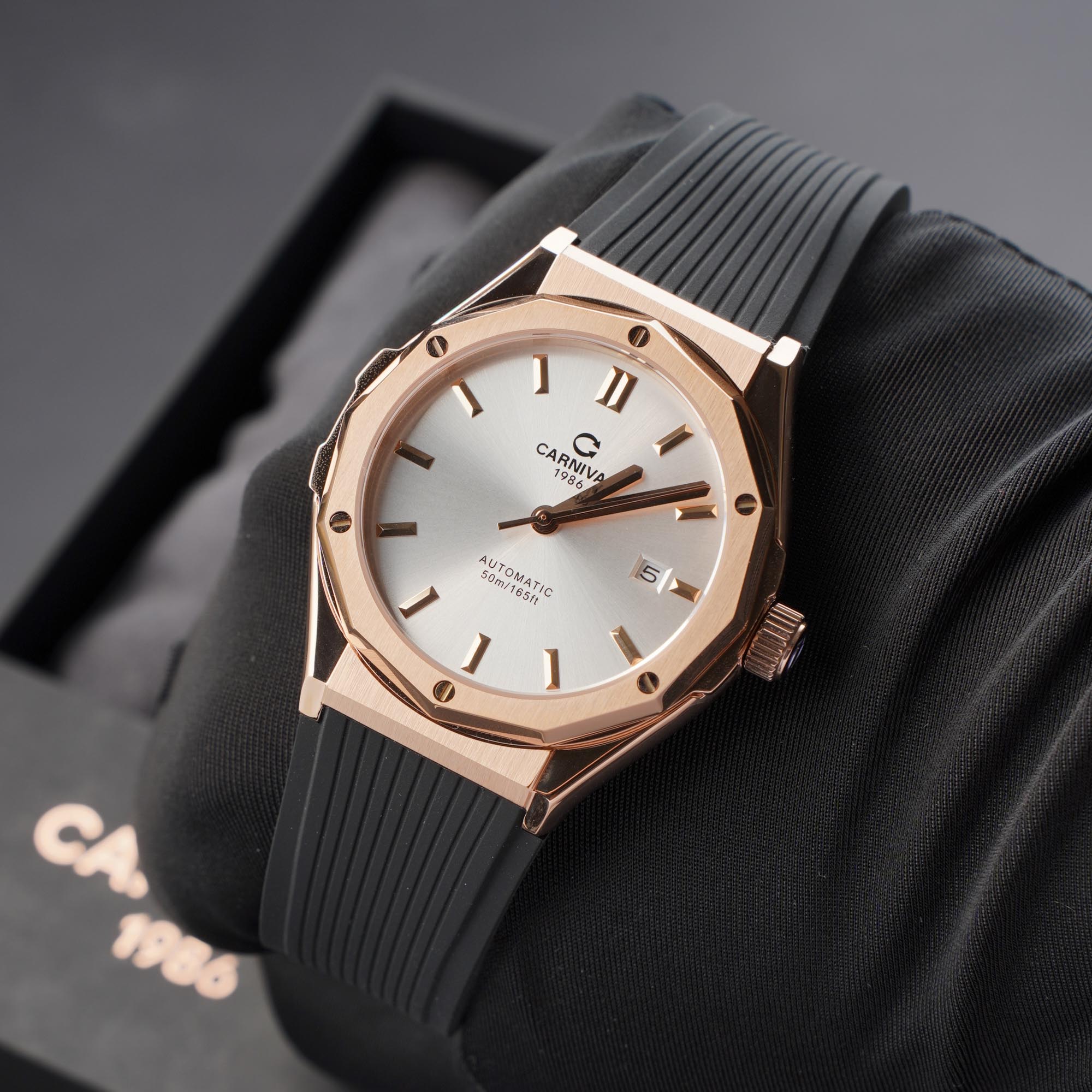 ĐỒNG HỒ NAM CARNIVAL 8168G VH DCS T AUTOMATIC 42MM