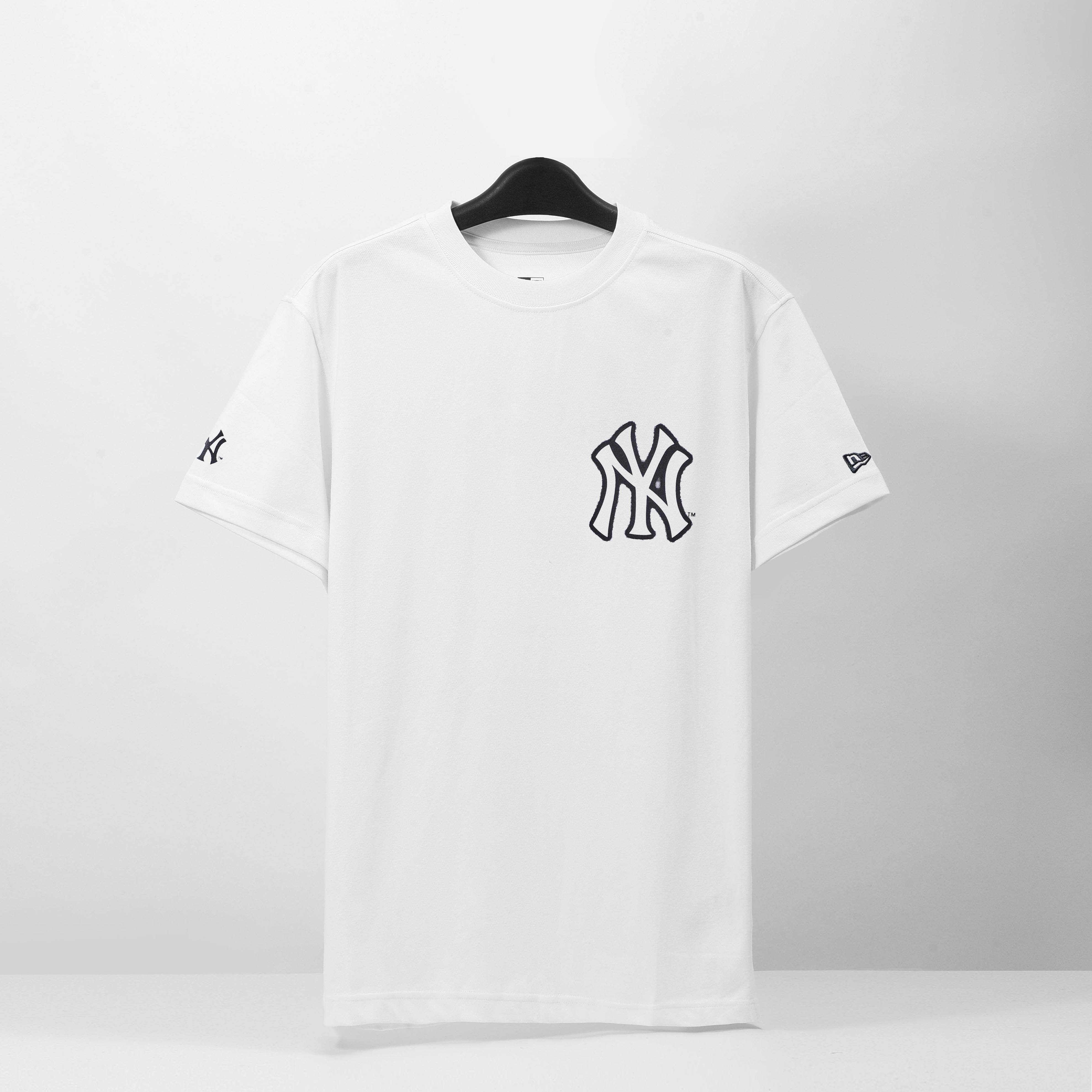 NEW ERA BSYKNY T-SHIRT - WHITE