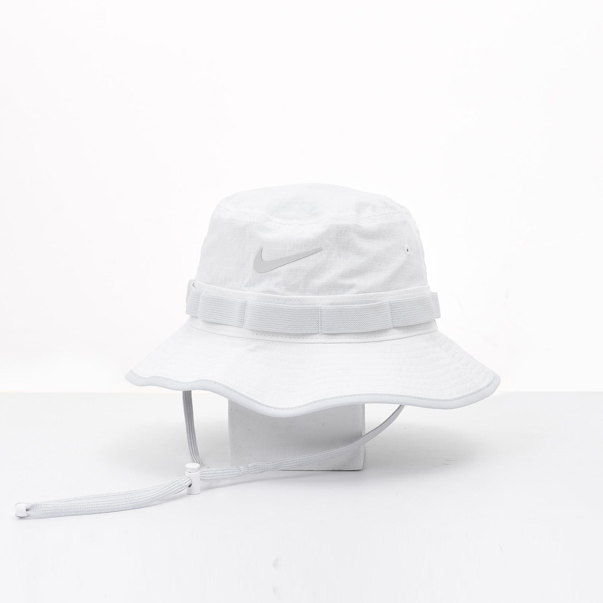 NIKE BOONIE BUCKET HAT - WHITE