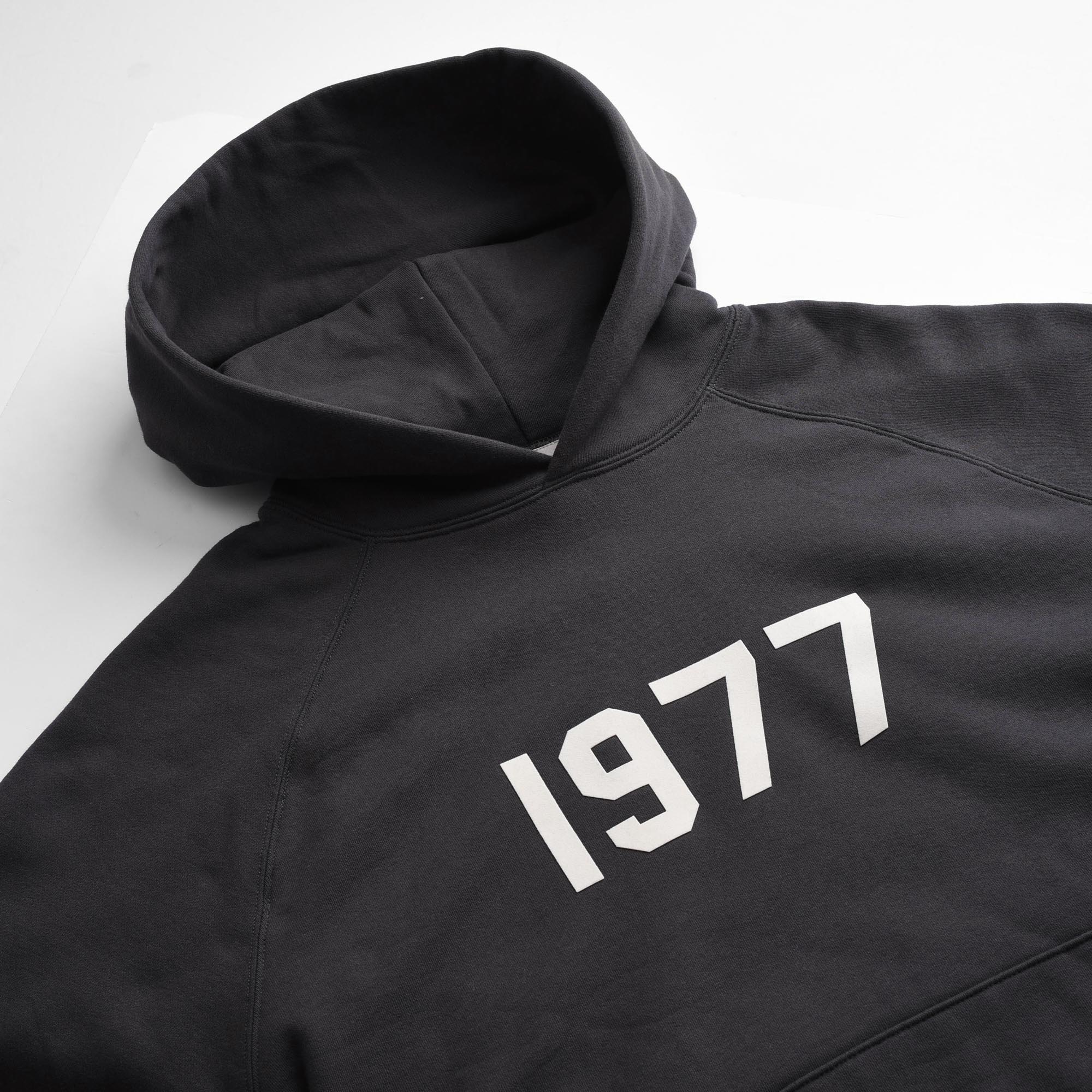 FOG ESSENTIALS 1977 HOODIE - IRON BLACK