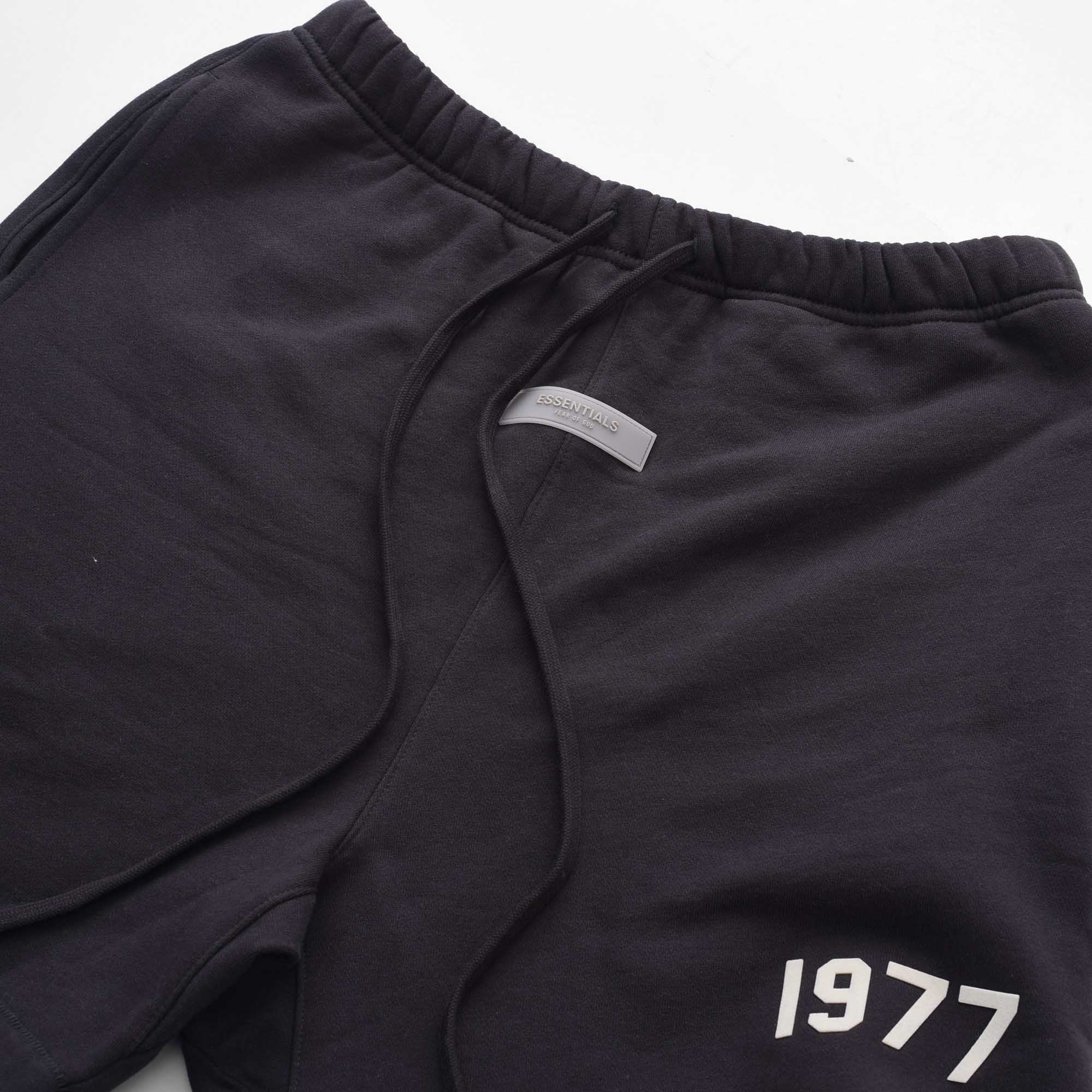 FOG ESSENTIALS 1977 SHORT - IRON