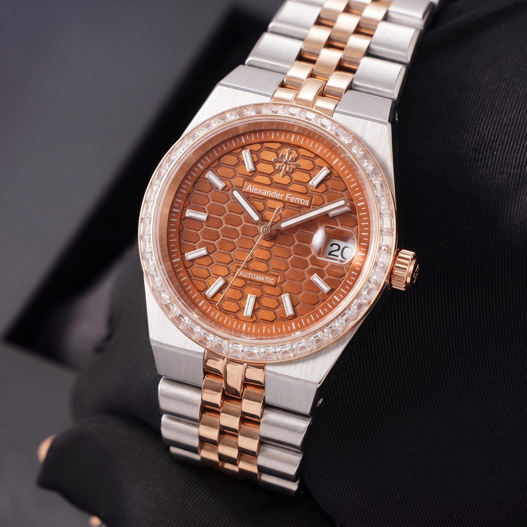 ĐỒNG HỒ NAM ALEXANDER FERROS 8181D/08 AUTOMATIC 36MM