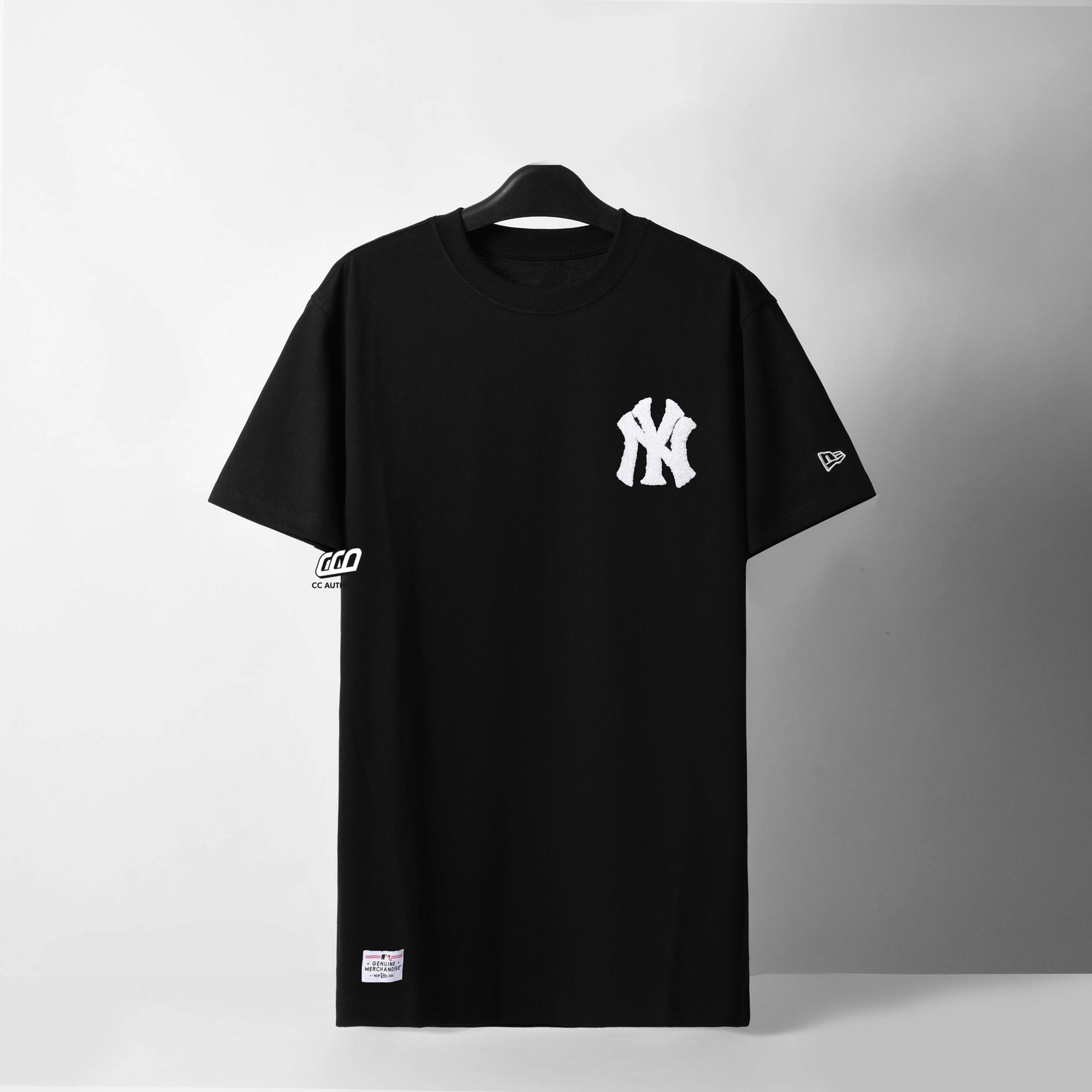 NEW ERA MONO NY LOGO T-SHIRT - BLACK