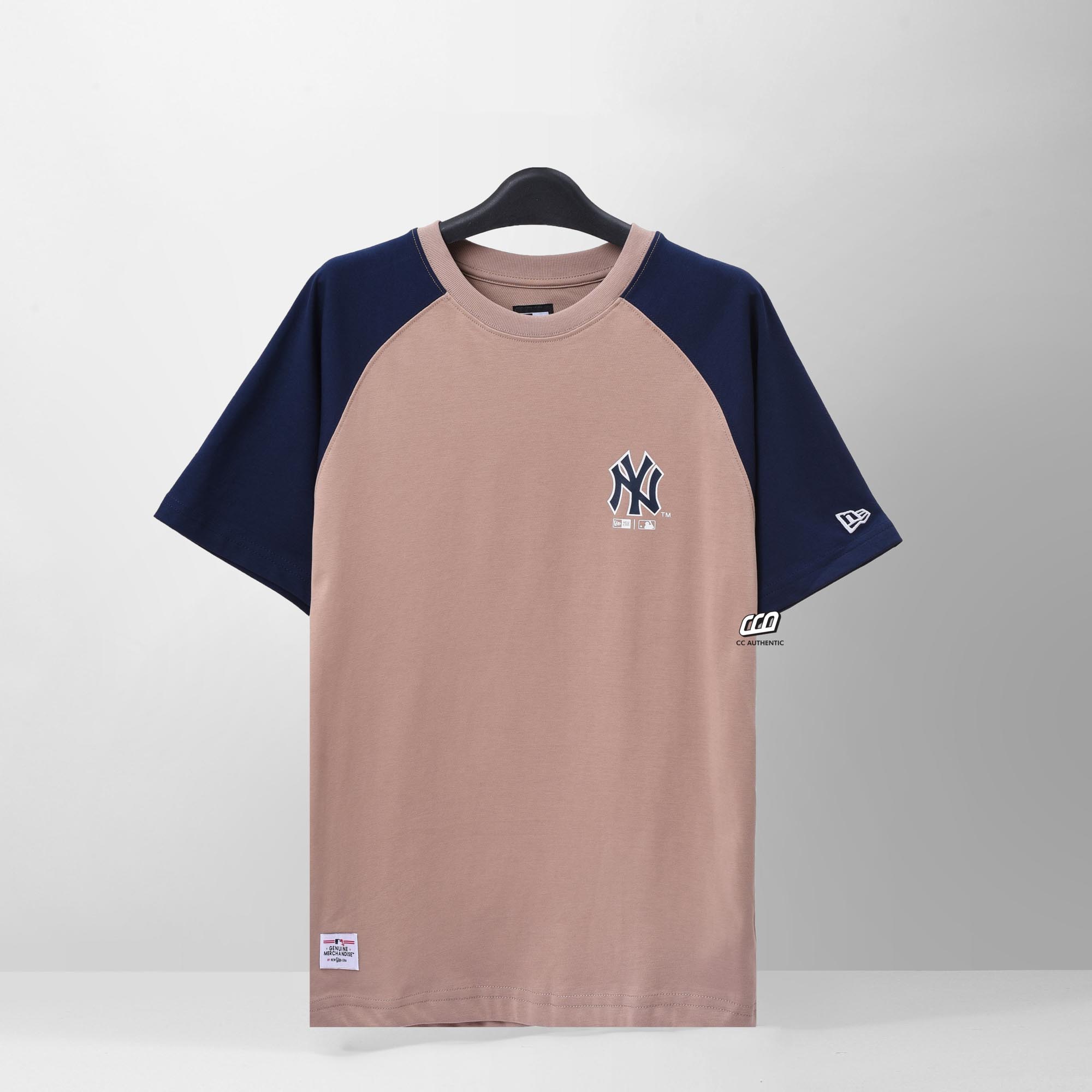 NEW ERA NEW YORK YANKEES BACK LOGO T-SHIRT - KHAKI