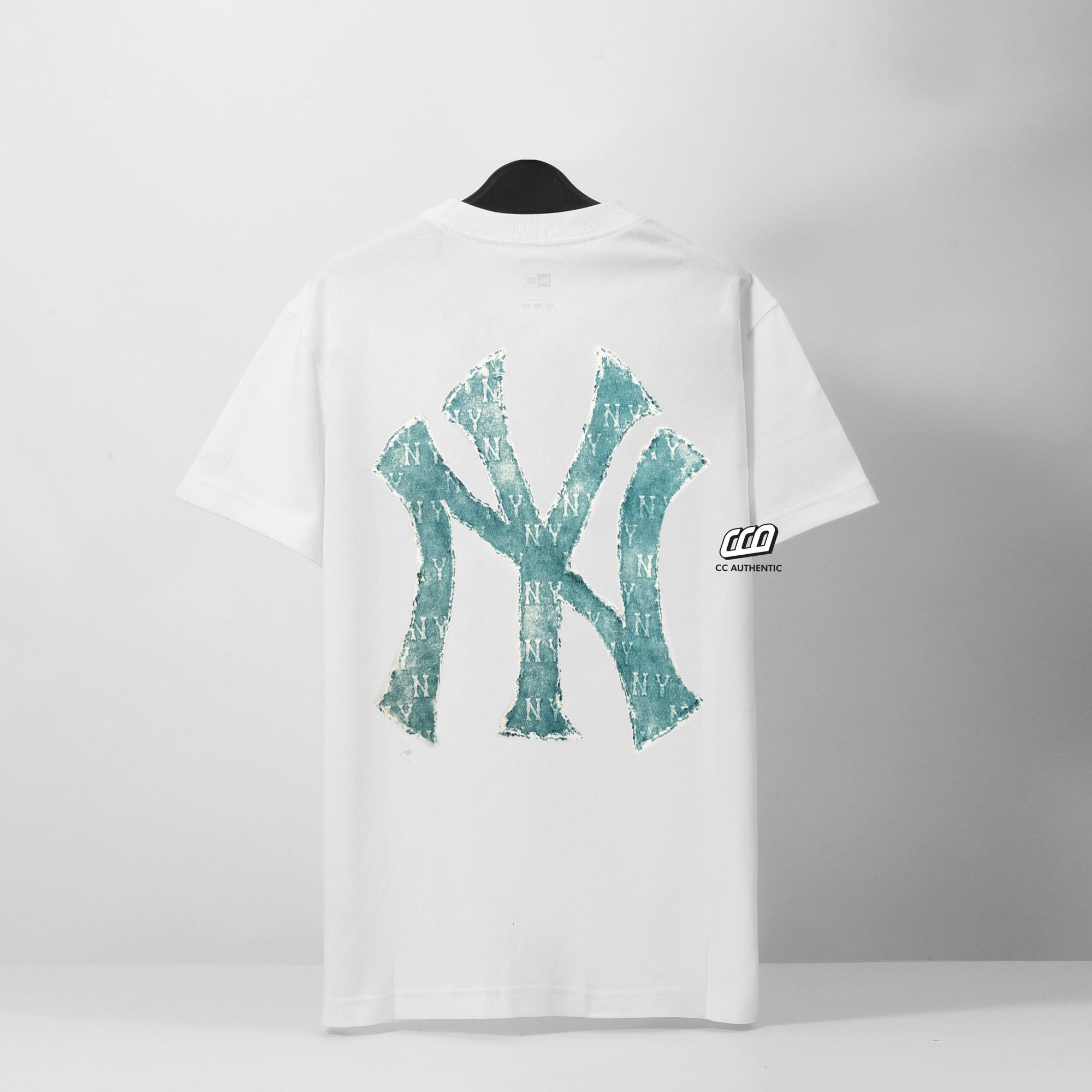 NEW ERA CLASSIC MONOGRAM T-SHIRT - WHITE