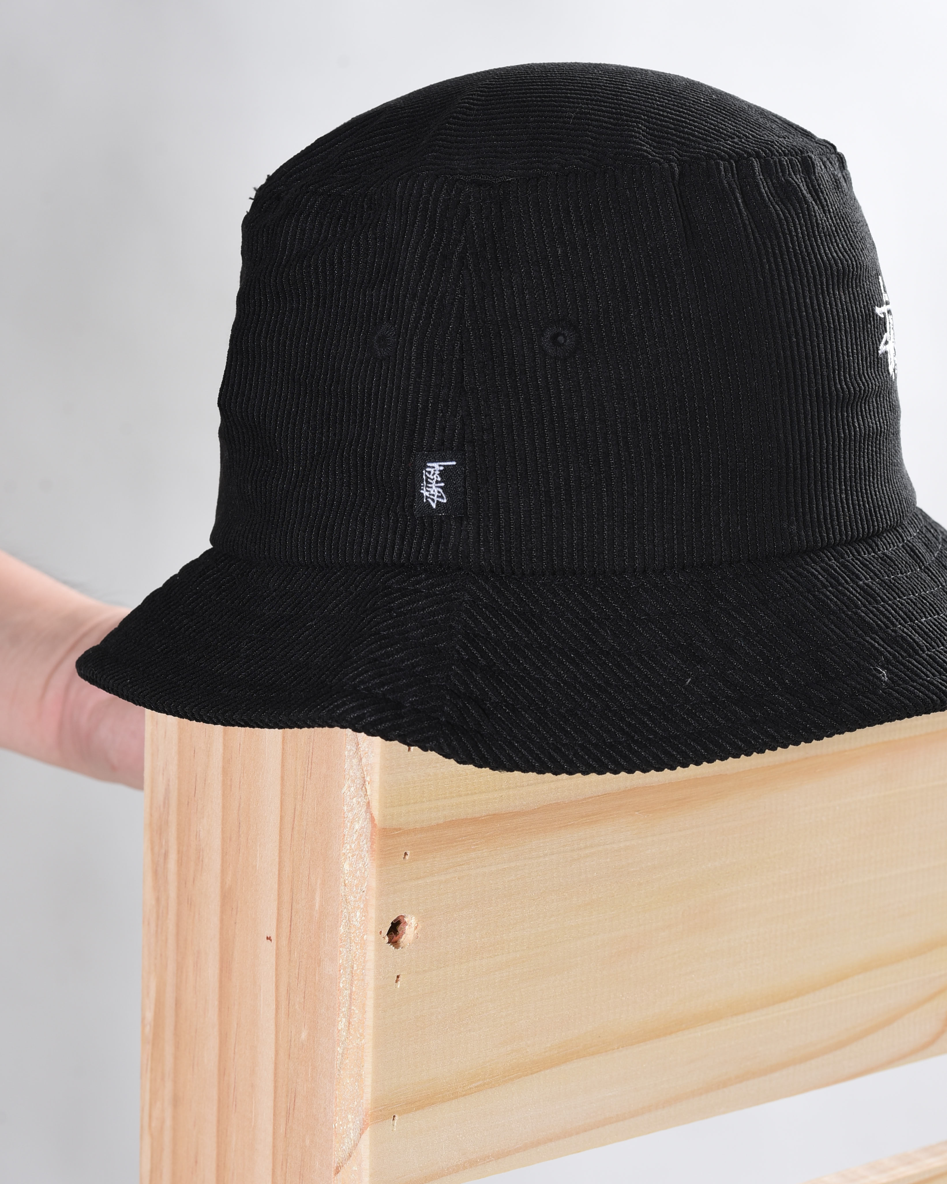 STUSSY GRAFFITI CORD BUCKET HAT - BLACK