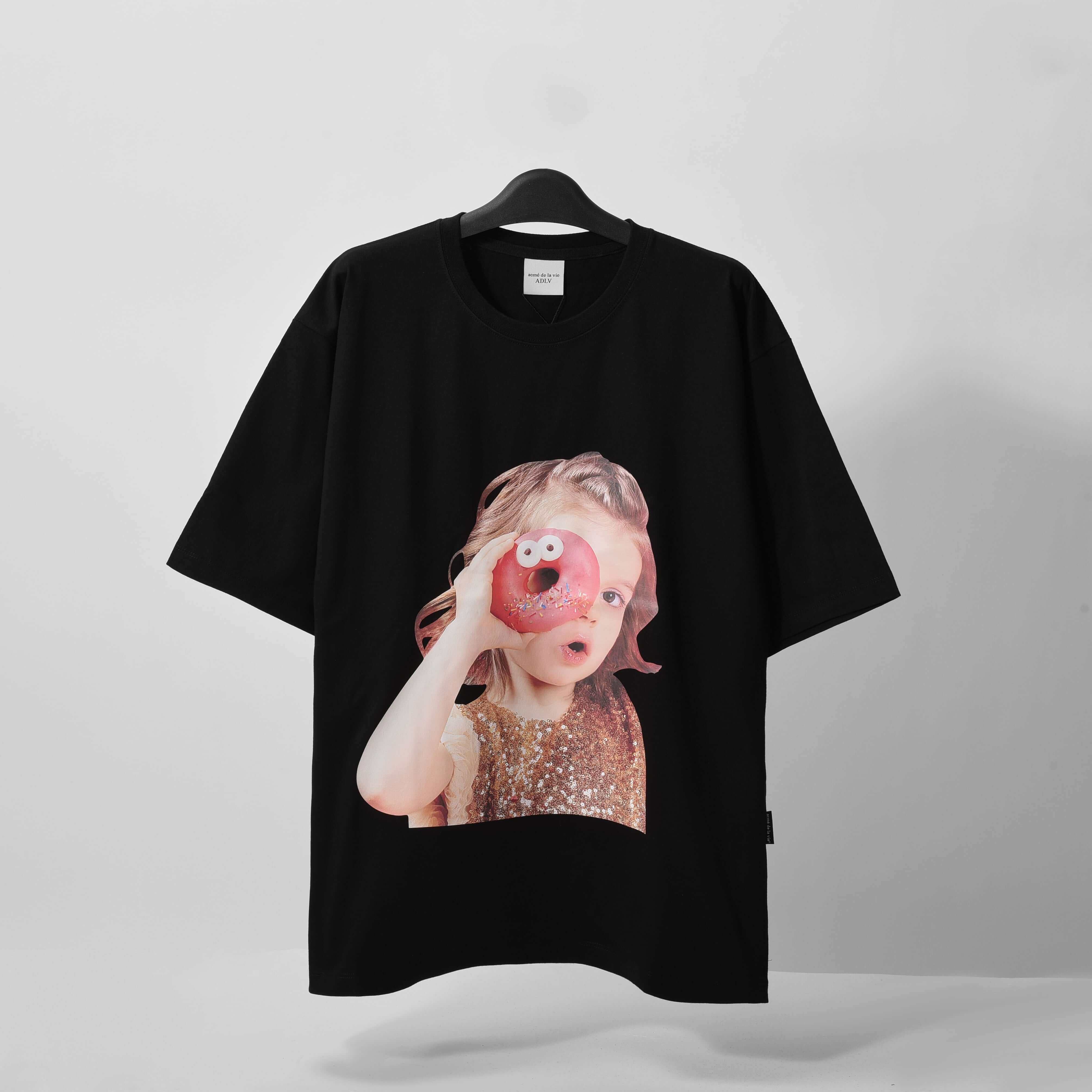 ADLV Baby Face Short Sleeve Donut 4 Tshirt - Black