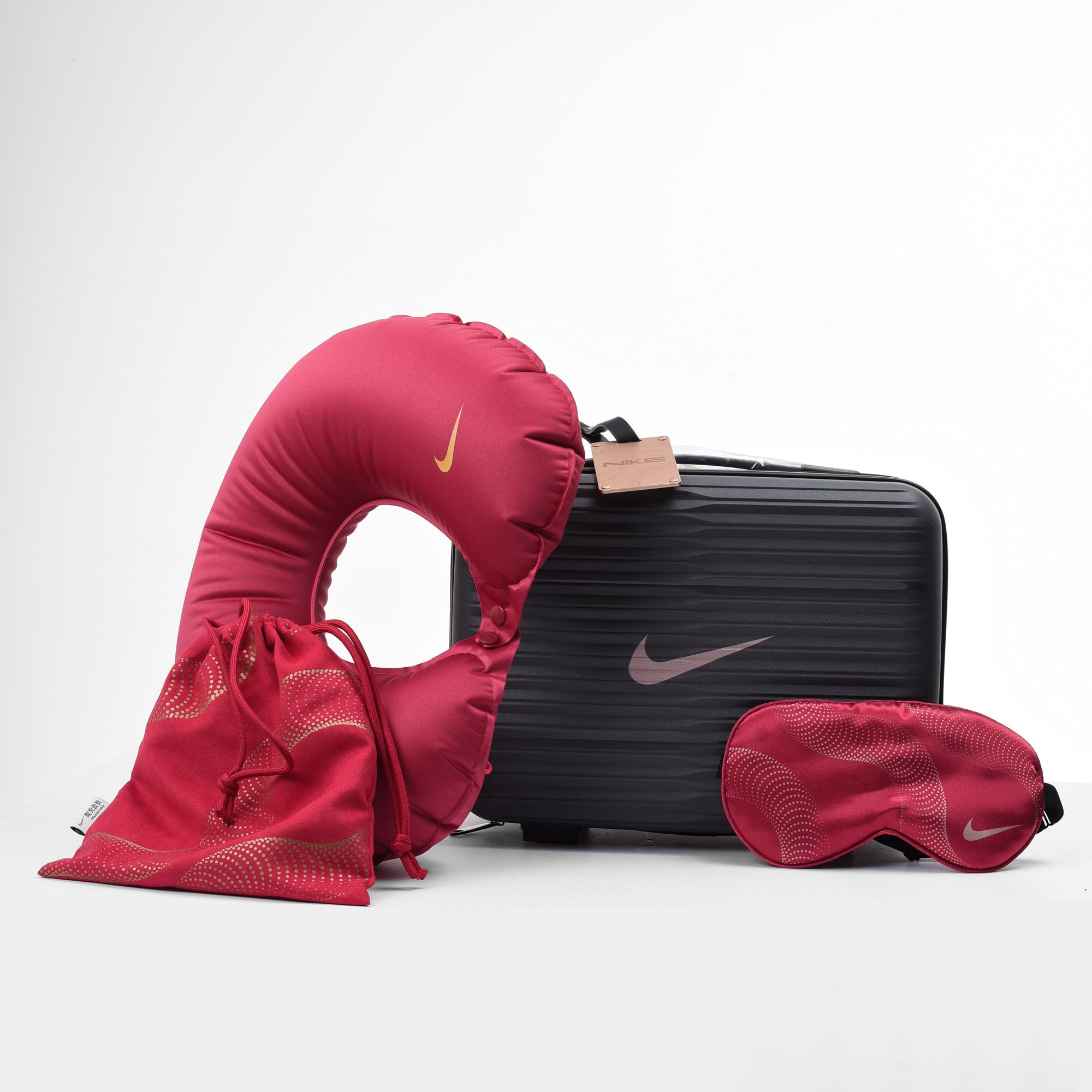 NIKE CNY TRAVEL KIT