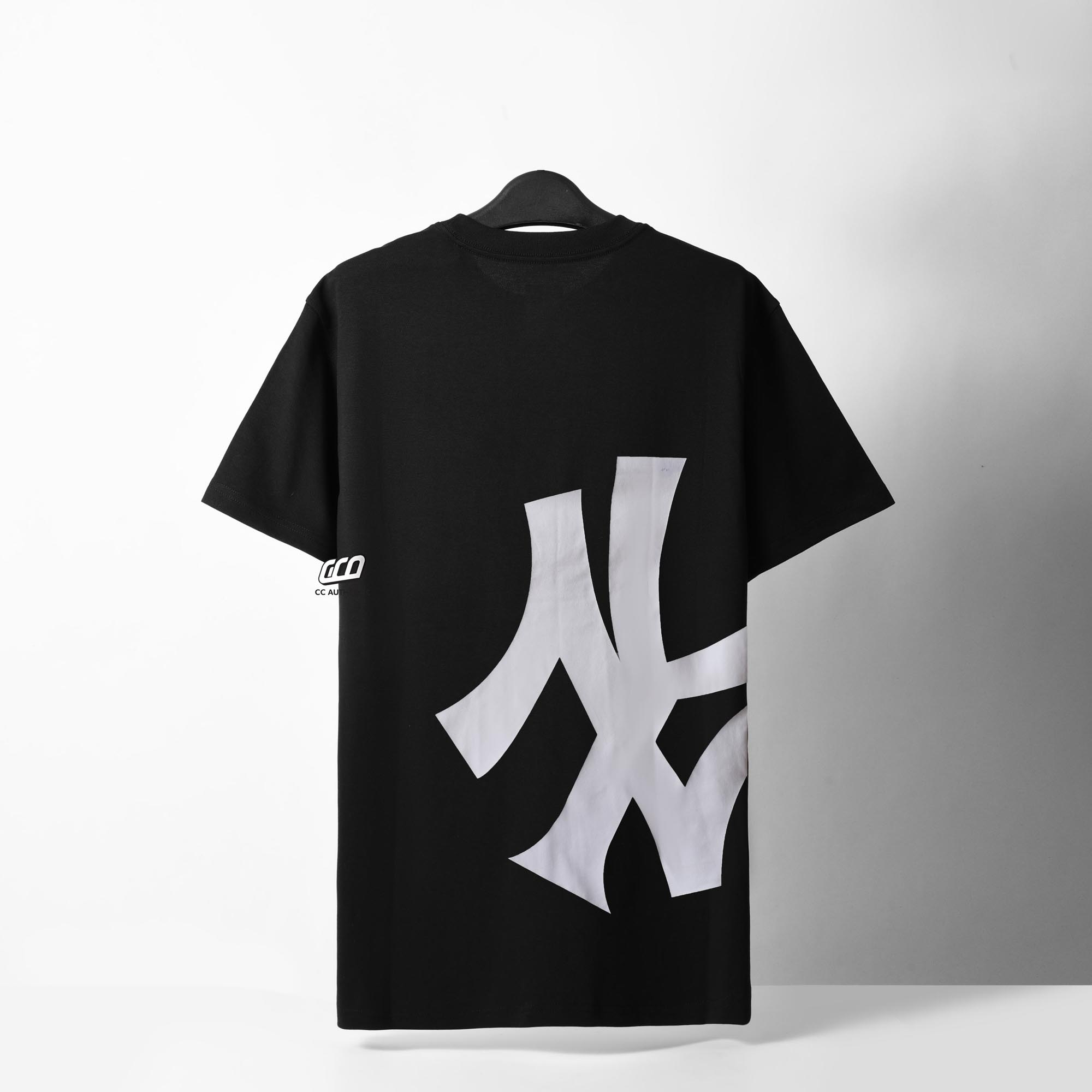 NEW ERA ASAY T-SHIRT - BLACK