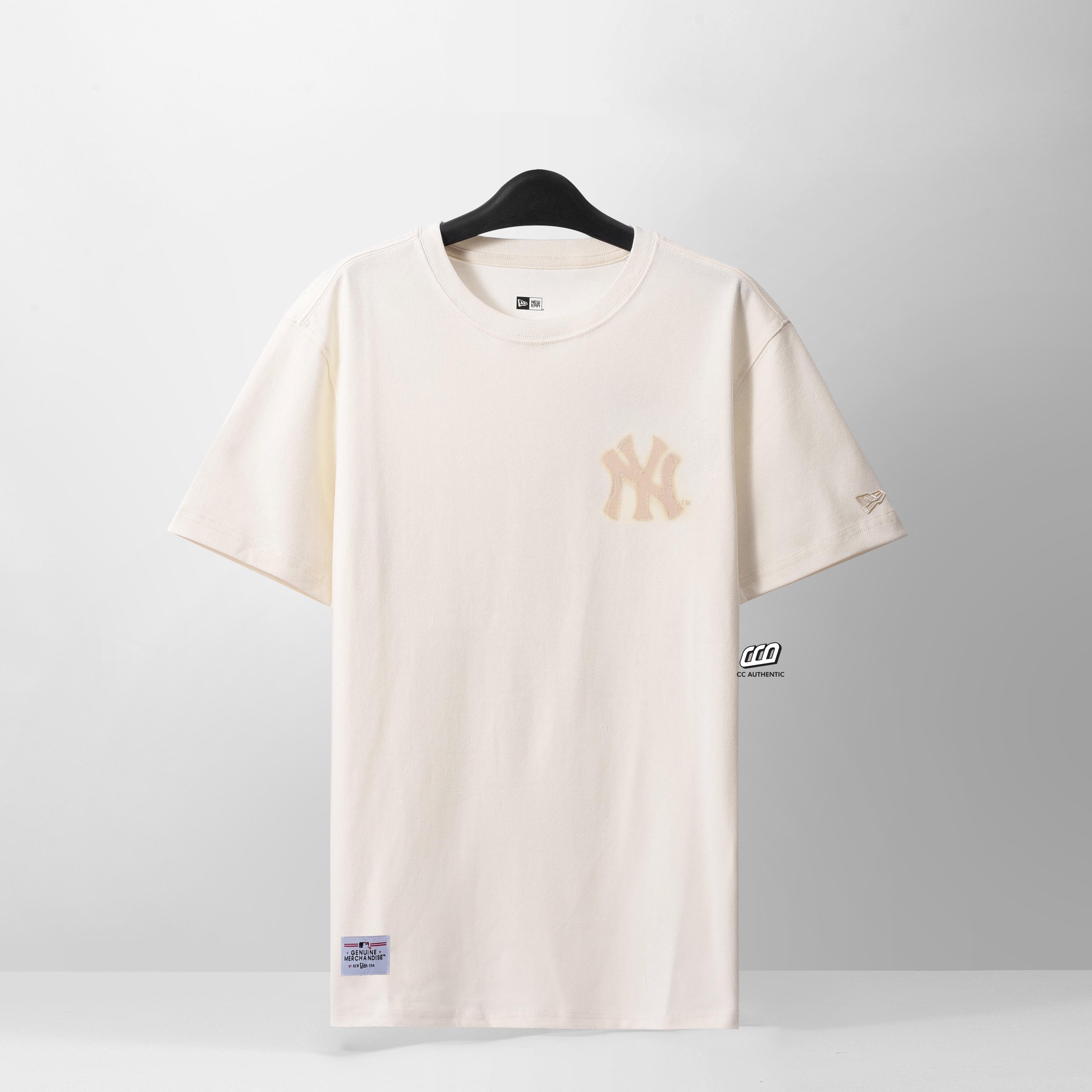 NEW ERA HALF EMBROI YANKEES T-SHIRT - IVORY