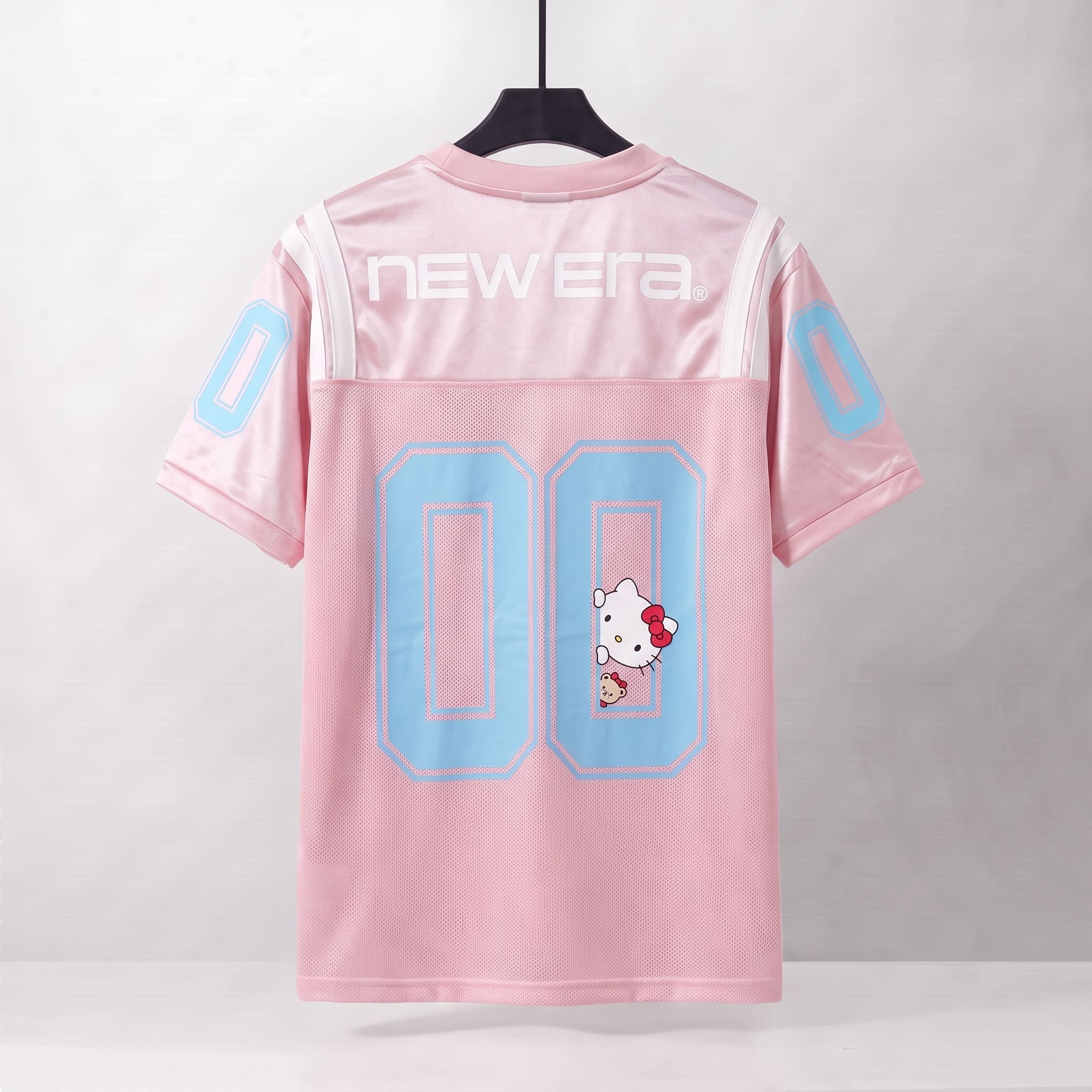 NEW ERA HELLO KITTY T-SHIRT - PINK