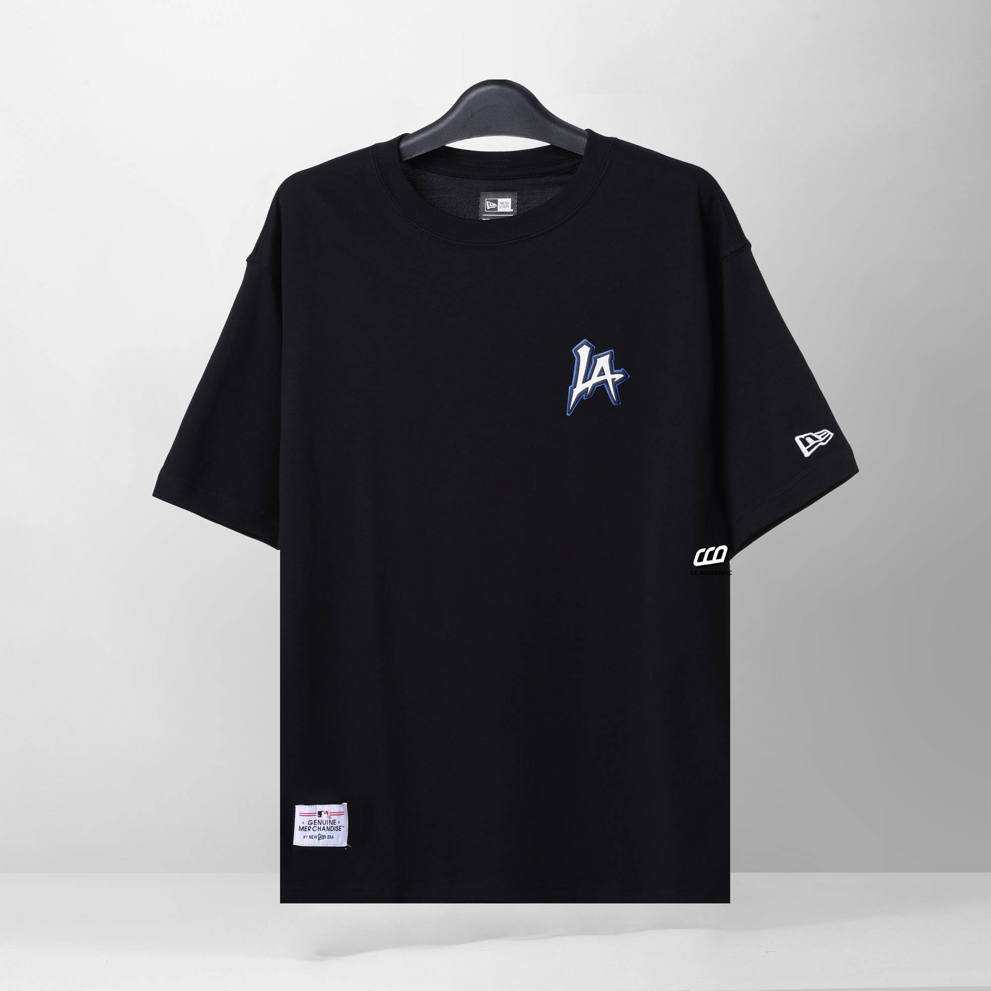 NEW ERA STREETS T-SHIRT - BLACK