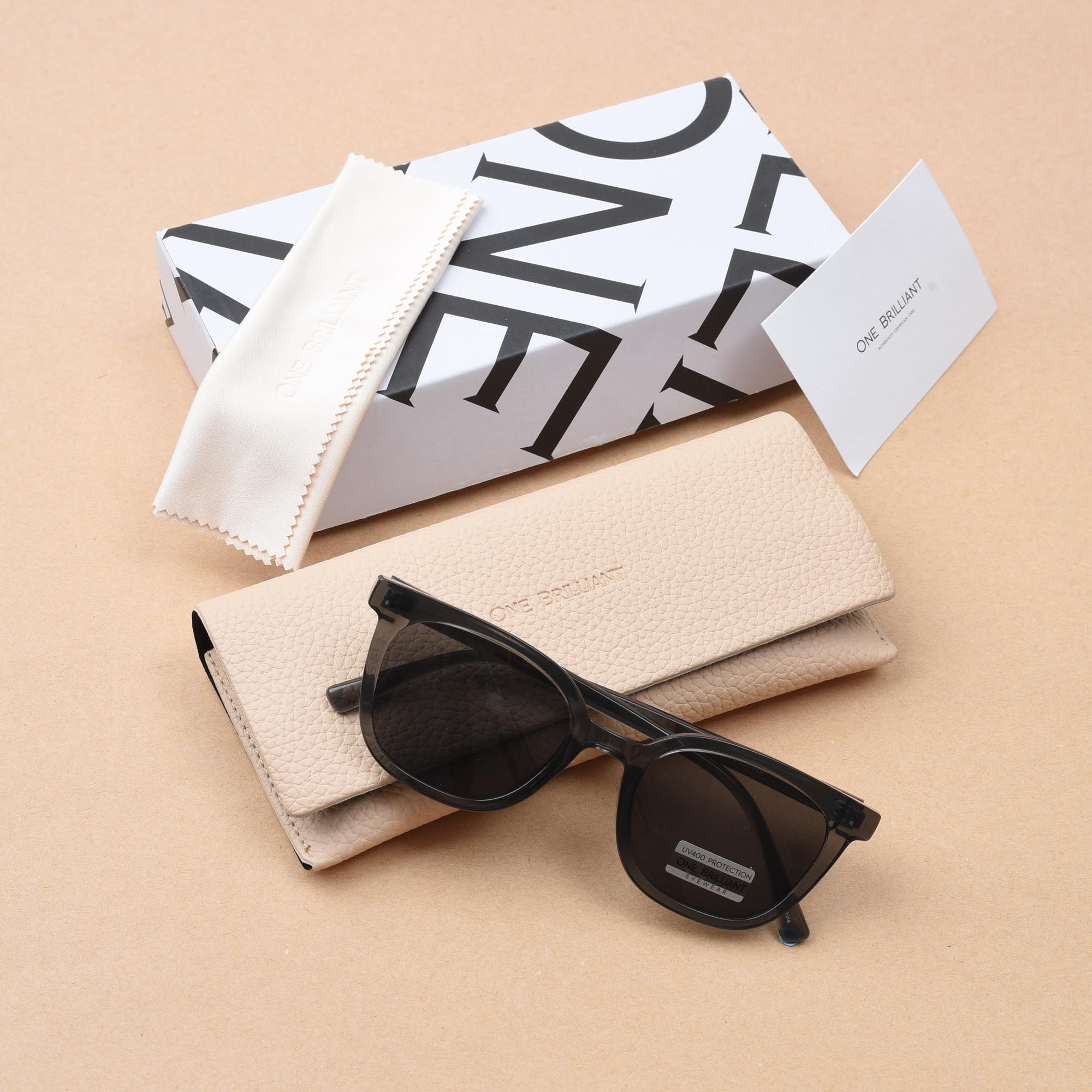 ONE BRILLIANT JAYCE SUNGLASSES - GREY