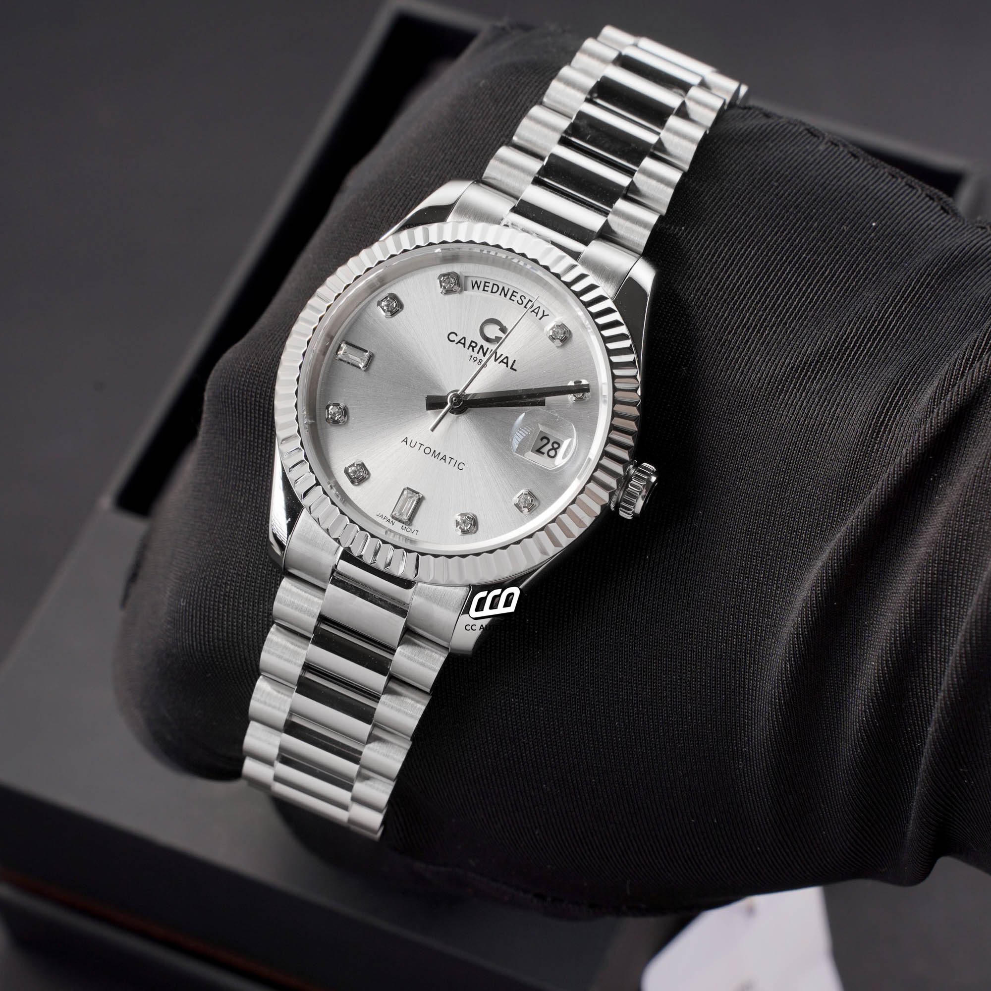 ĐỒNG HỒ NAM CARNIVAL 8239G VT T AUTOMATIC 38MM