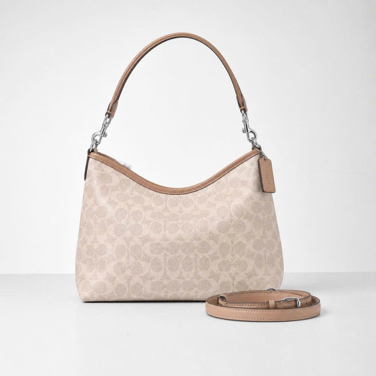 COACH SIGNATURE LAUREL MEDIUM SHOULDER BAG - SAND