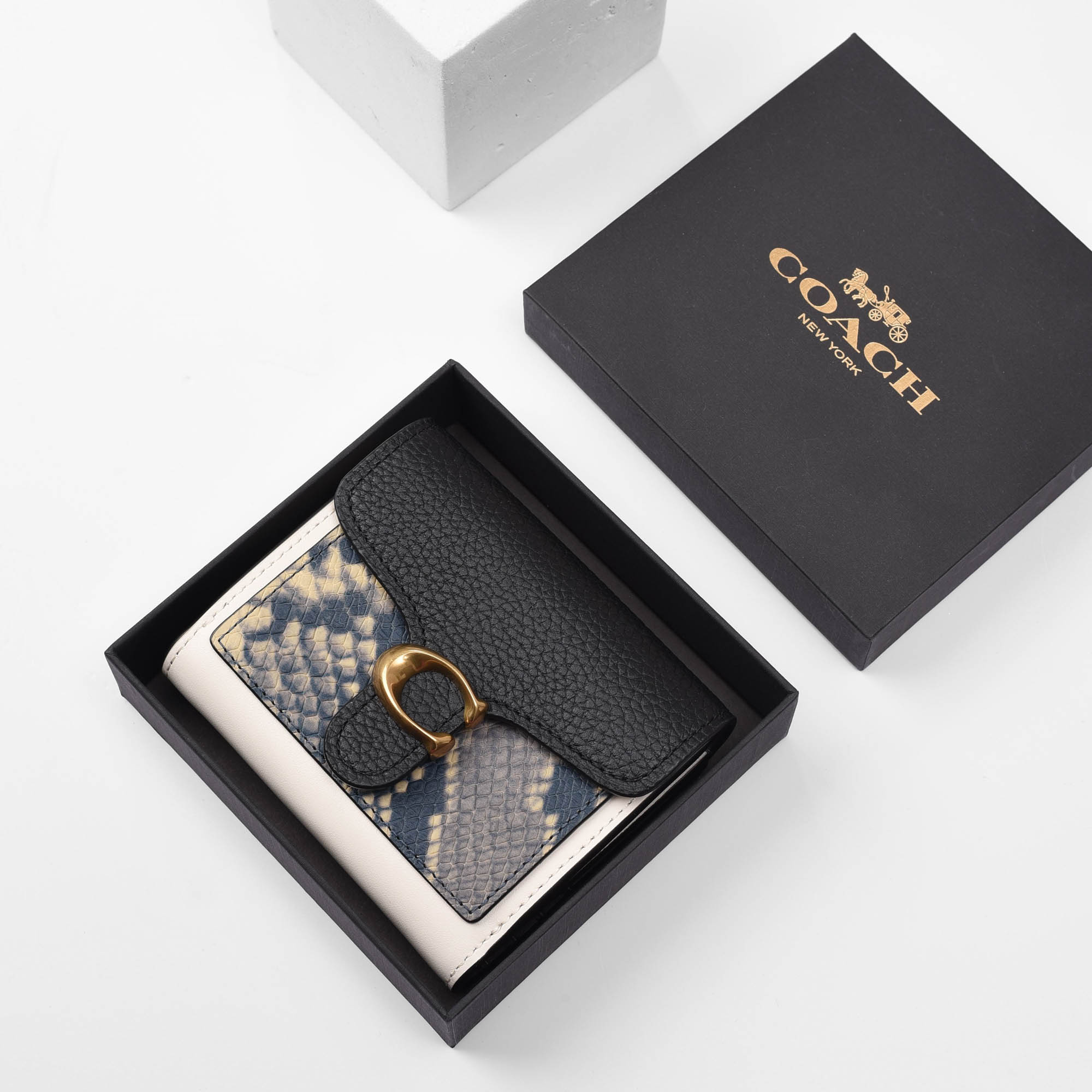 COACH TABBY SNAKE SMALL WALLET