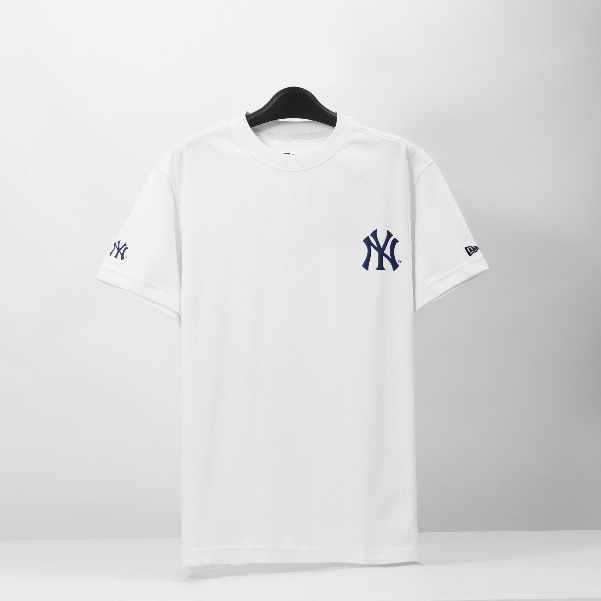 NEW ERA EST 1903 T-SHIRT - WHITE