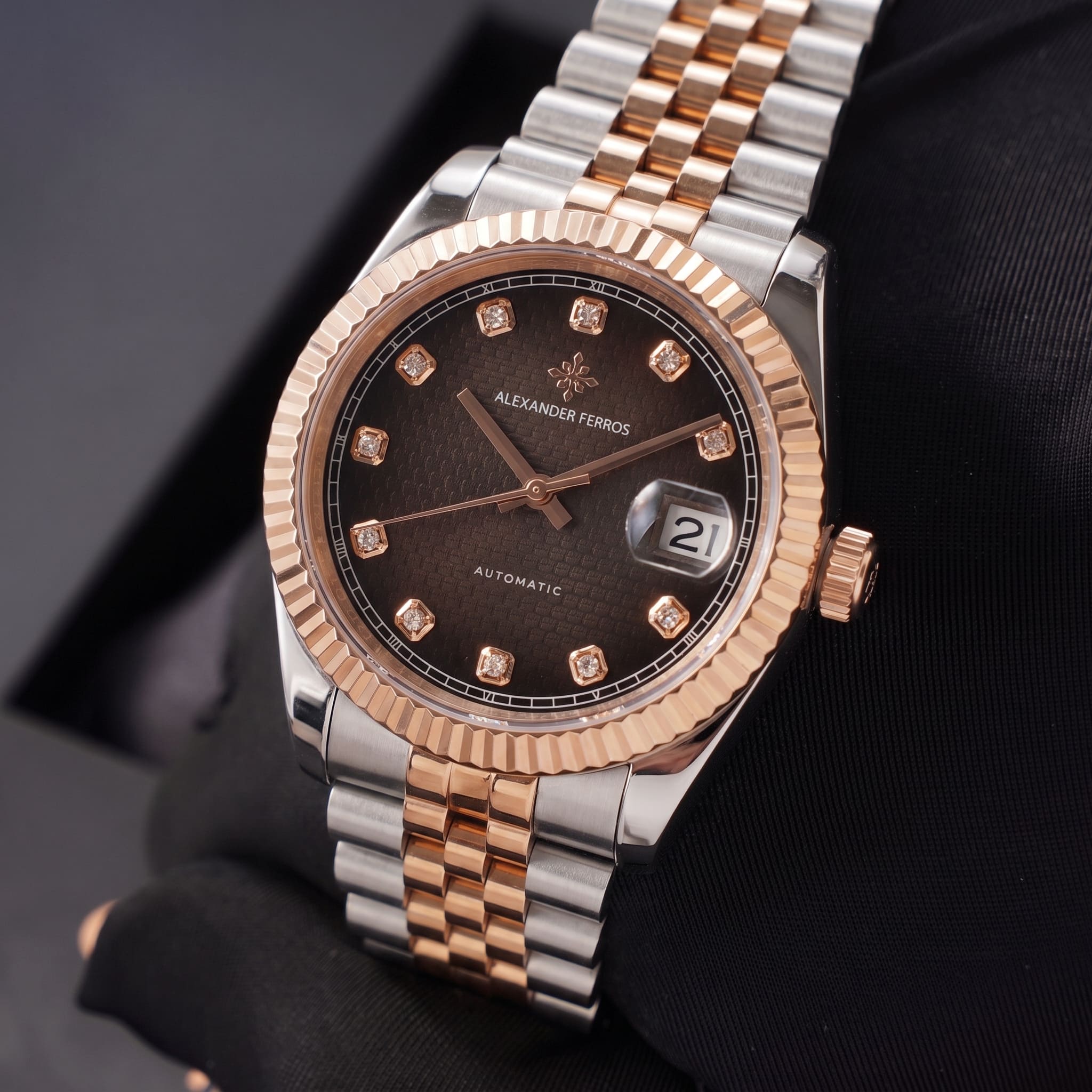 ĐỒNG HỒ NAM ALEXANDER FERROS 8032D/01 AUTOMATIC 40MM