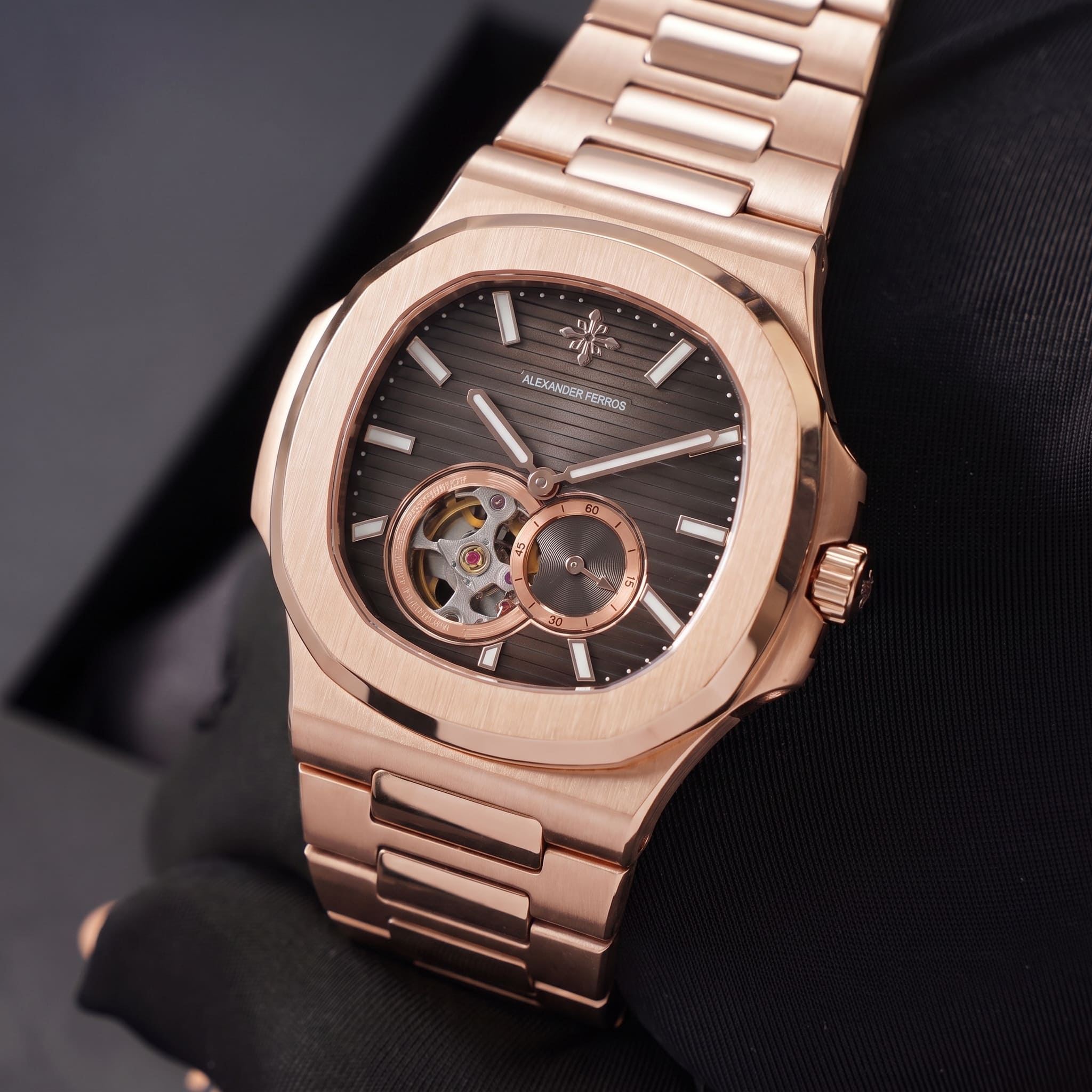 ĐỒNG HỒ NAM ALEXANDER FERROS 6312R/01 AUTOMATIC 40MM