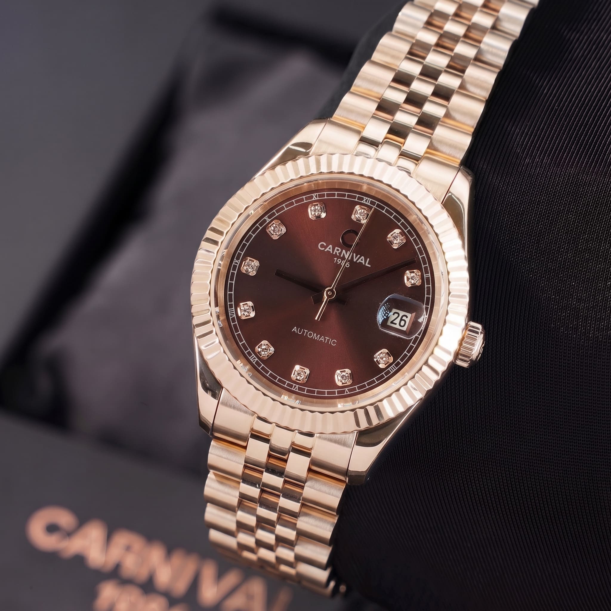 ĐỒNG HỒ NAM CARNIVAL 8250G VH N AUTOMATIC 38MM