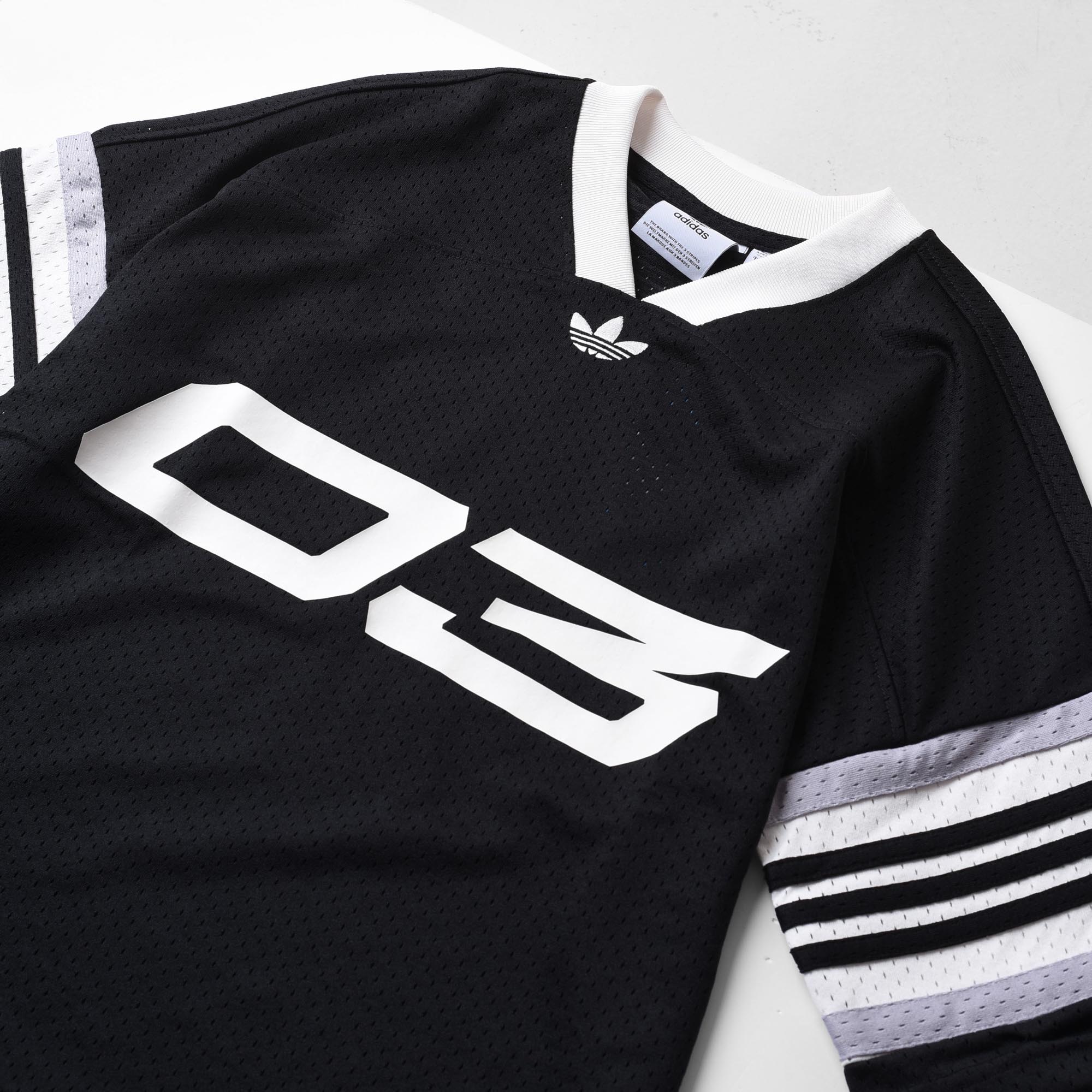 ADIDAS ORIGINAL SPORT GENDER NEUTRAL JERSEY T-SHIRT - BLACK
