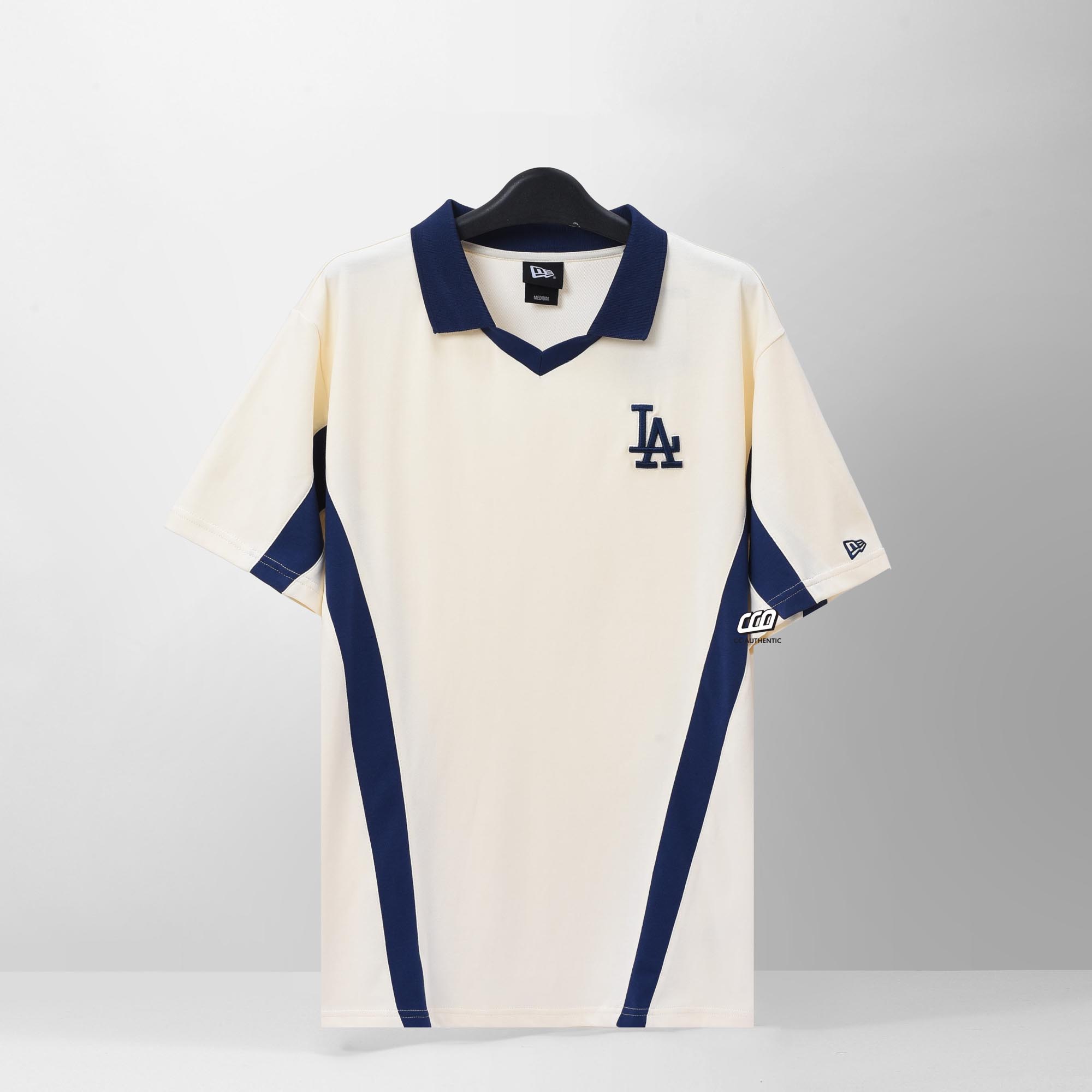 NEW ERA ESSENTIAL LA POLO SHIRT - IVORY/NAVY