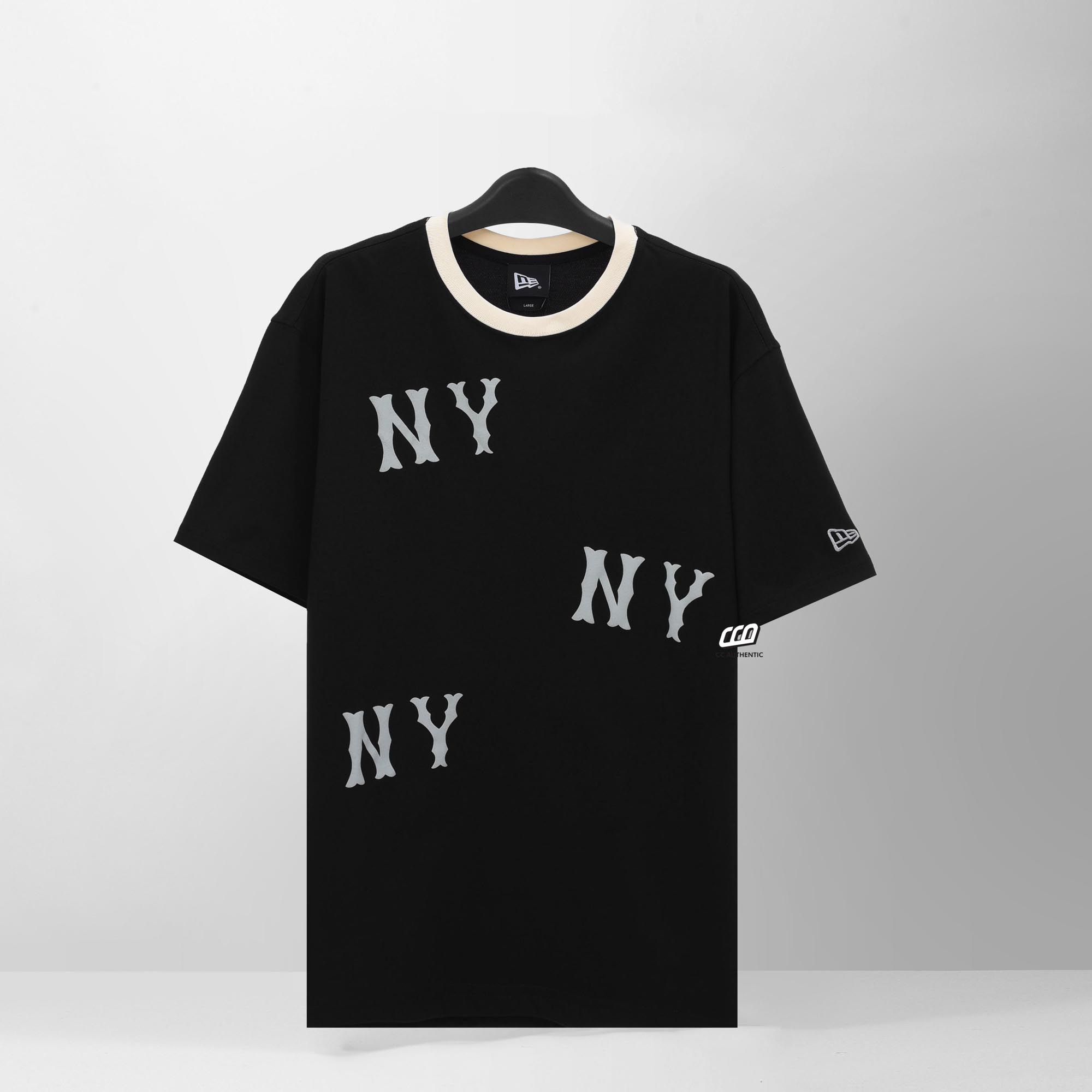 NEW ERA NEYYAN LOGO RS44 T-SHIRT - BLACK